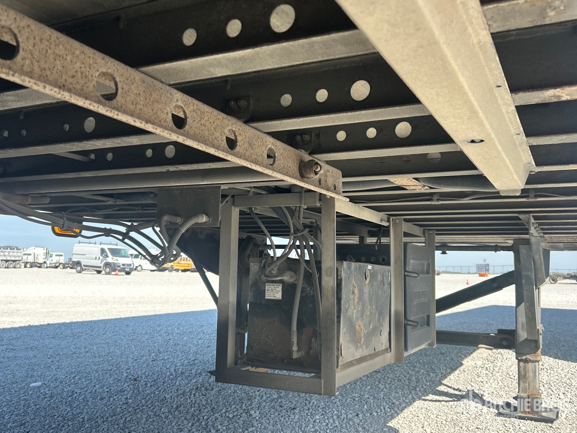 2014 Great Dane 32 FT X 102 IN T/A