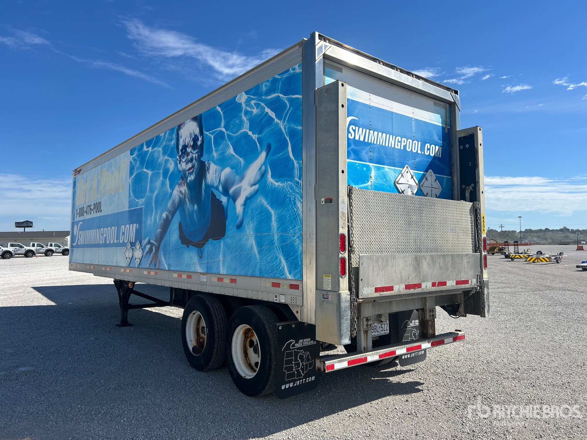 2014 Great Dane 32 FT X 102 IN T/A
