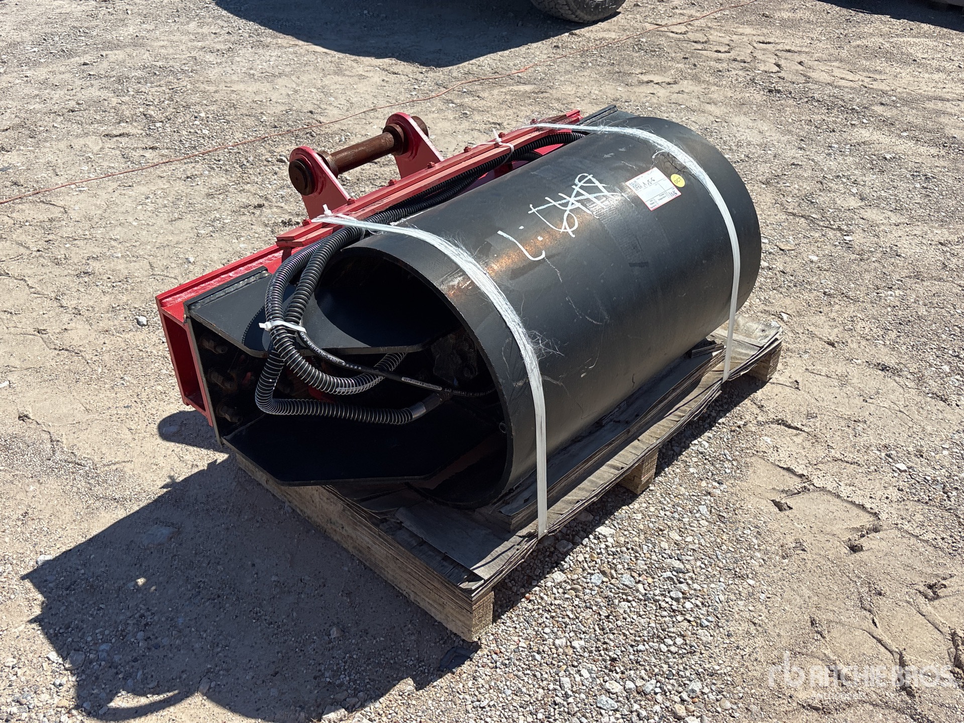 LYALS 32 in Vibratory Excavator Rolle ...