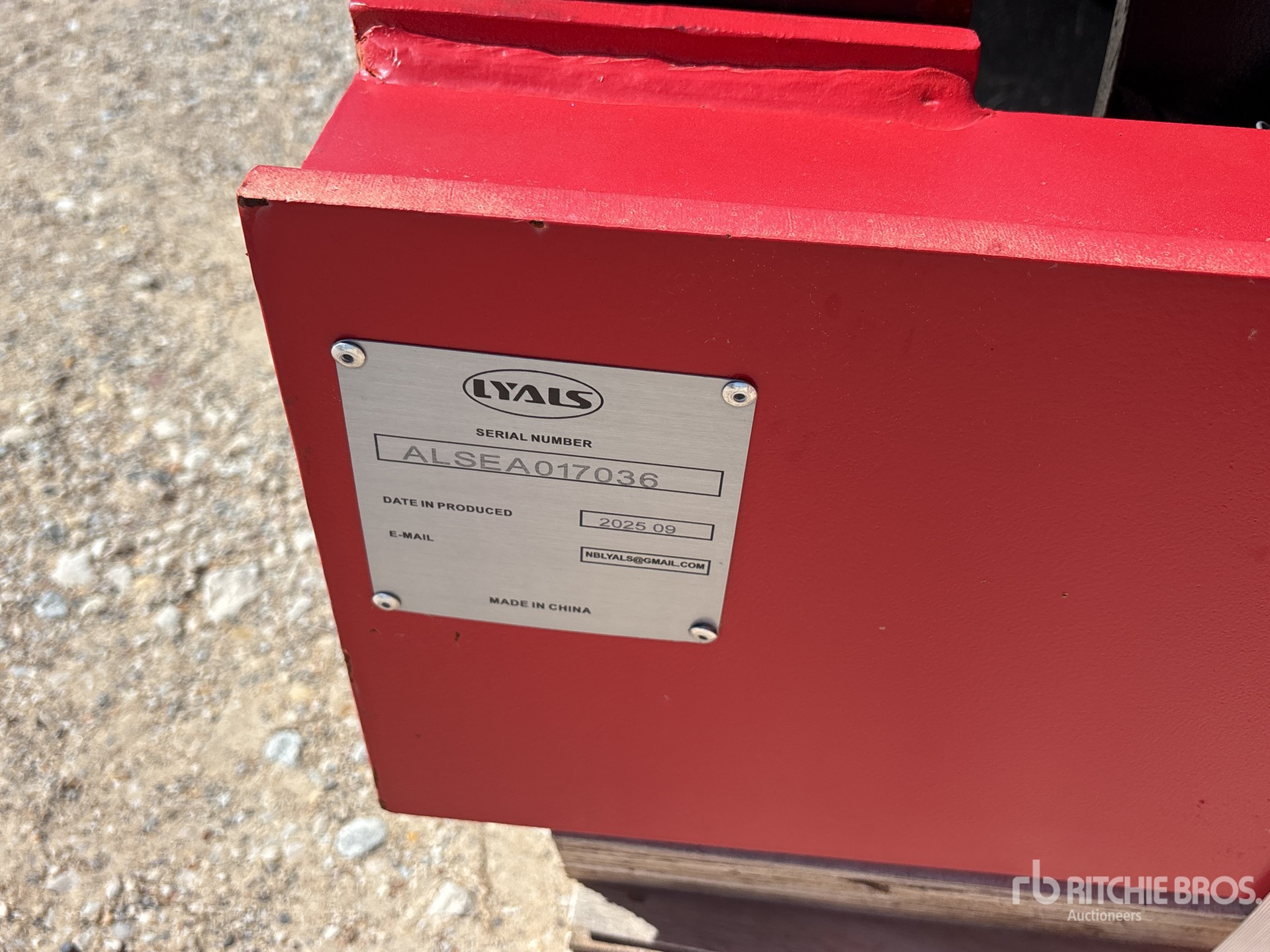 LYALS 32 in Vibratory Excavator Rolle ...