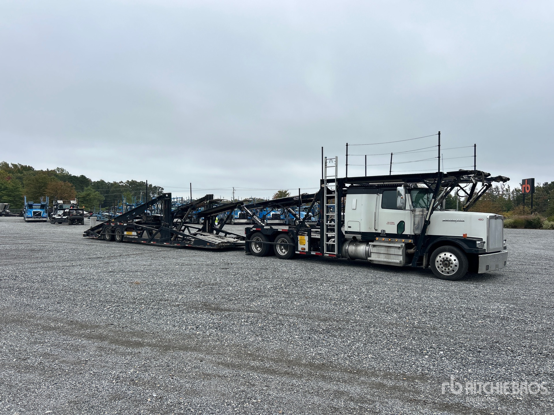 2017 Western Star 4900