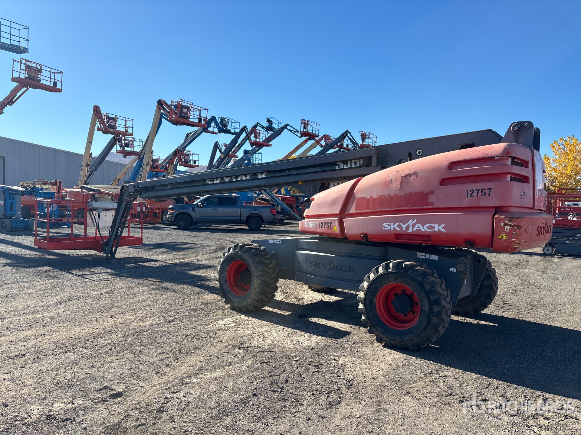 2019 Skyjack SJ66T