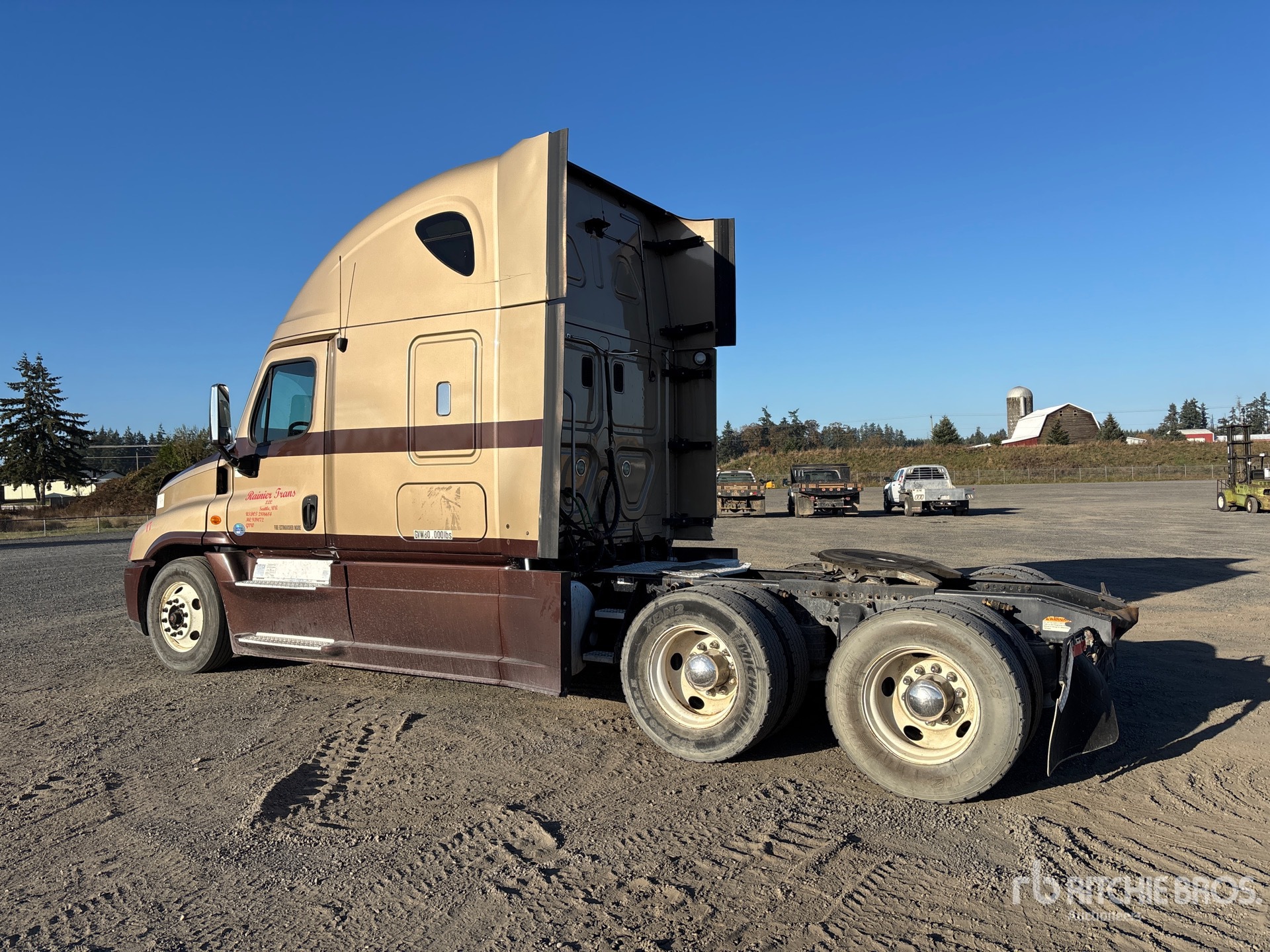 2013 Freightliner CASCADIA 125