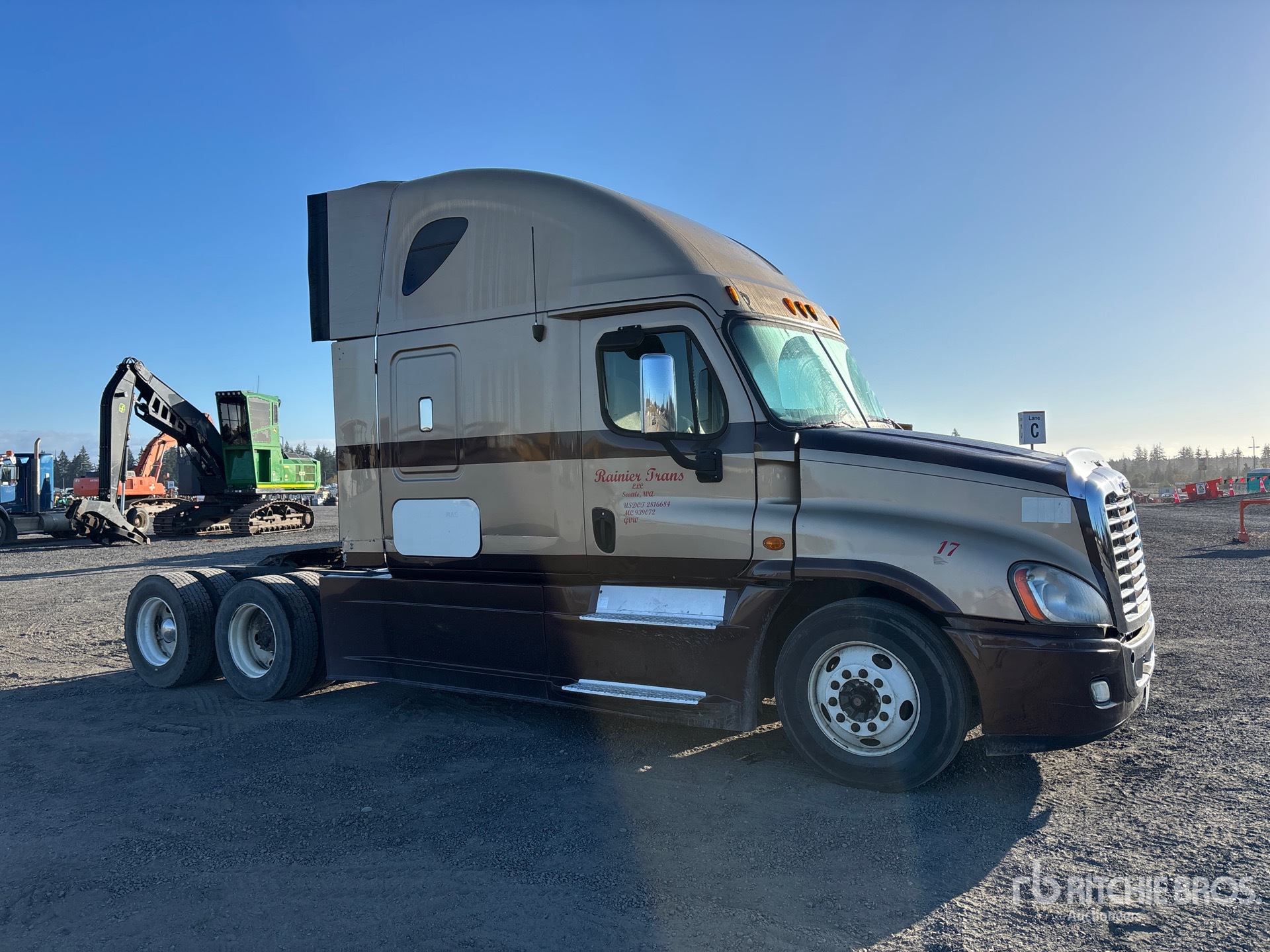 2013 Freightliner CASCADIA 125