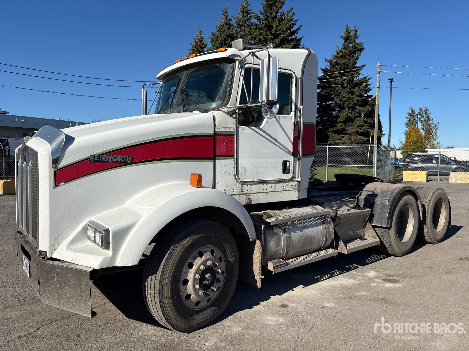 Photo of 2006 Kenworth T800