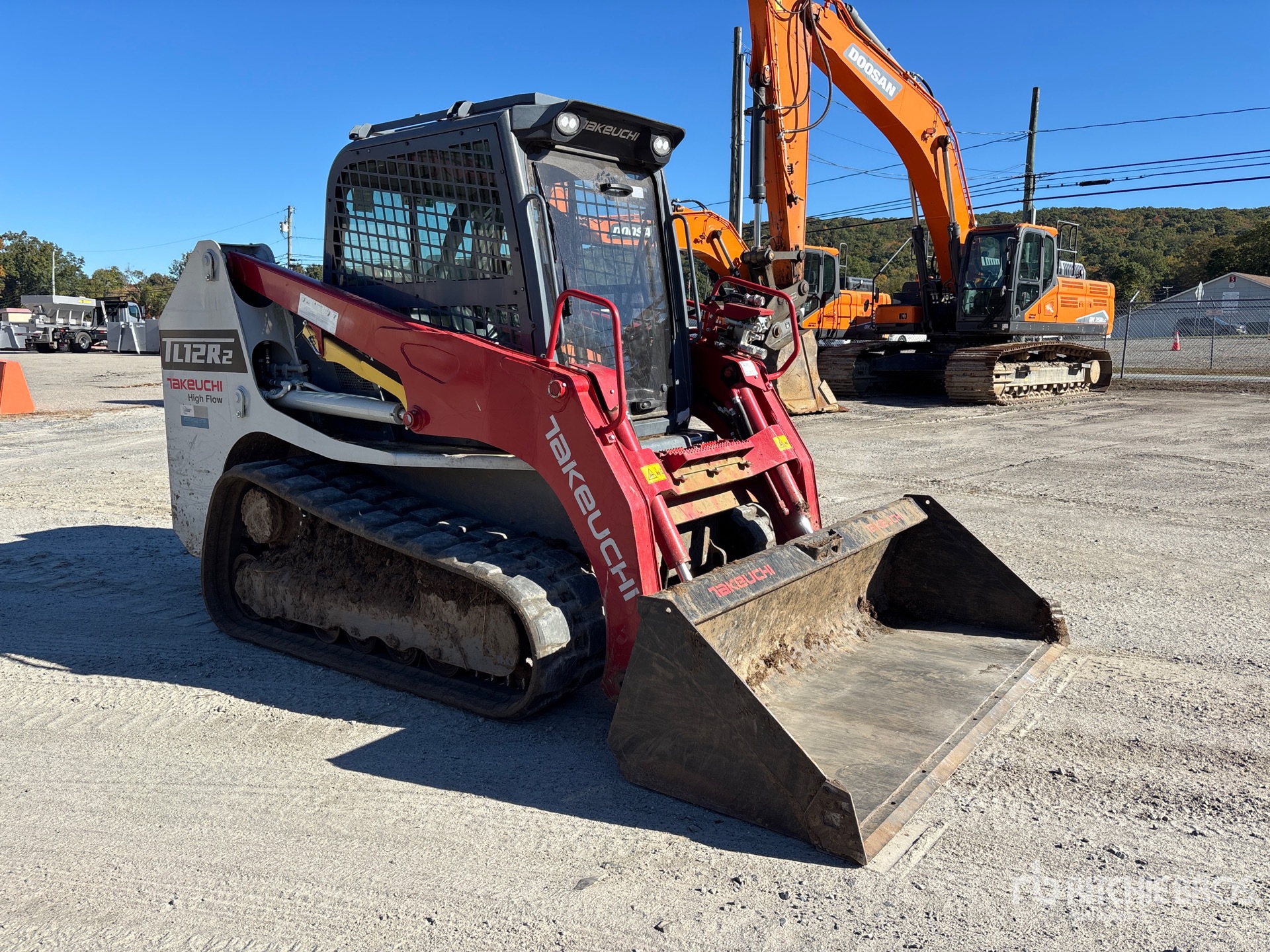 2023 Takeuchi TL12R2