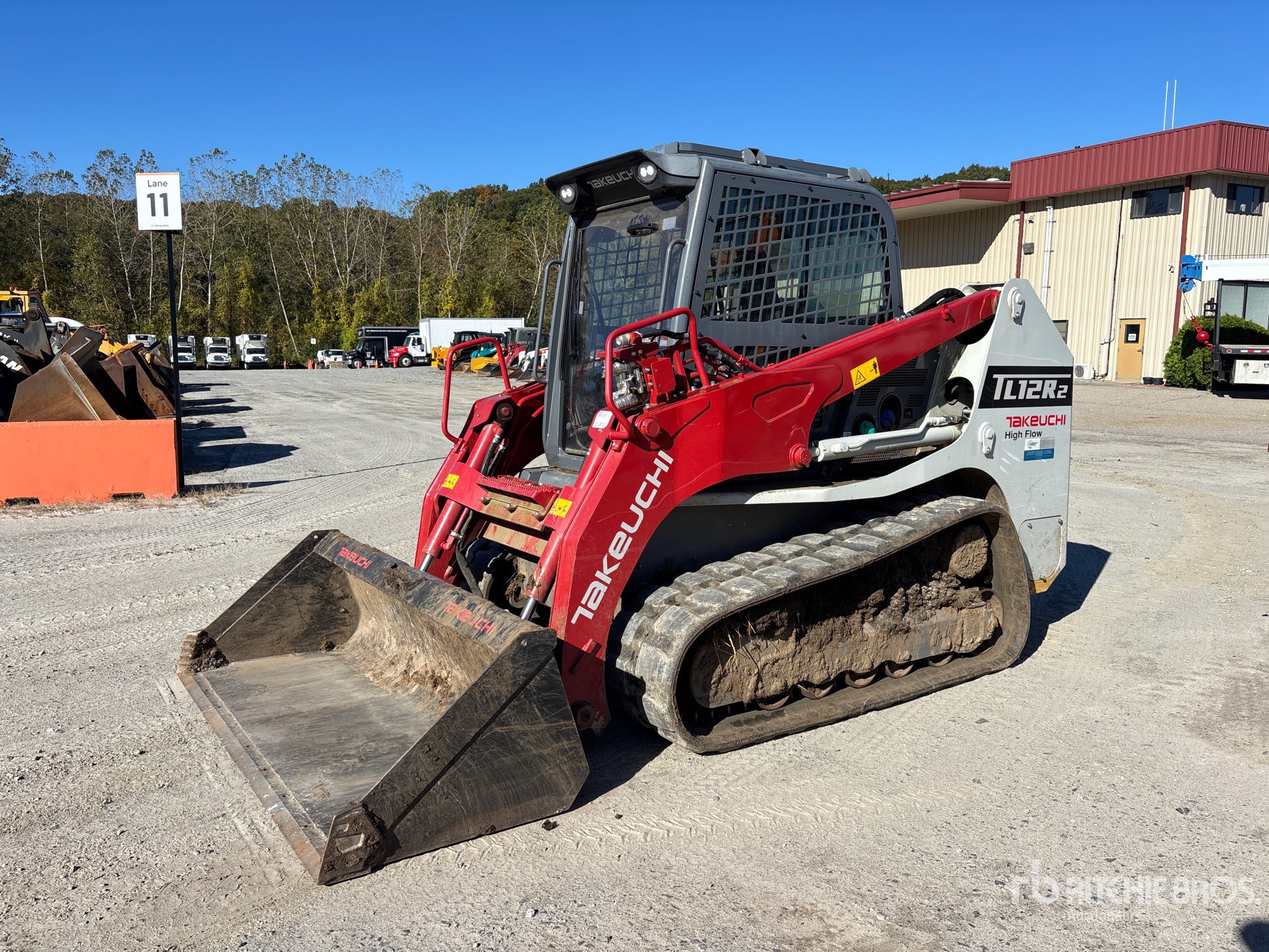 2023 Takeuchi TL12R2