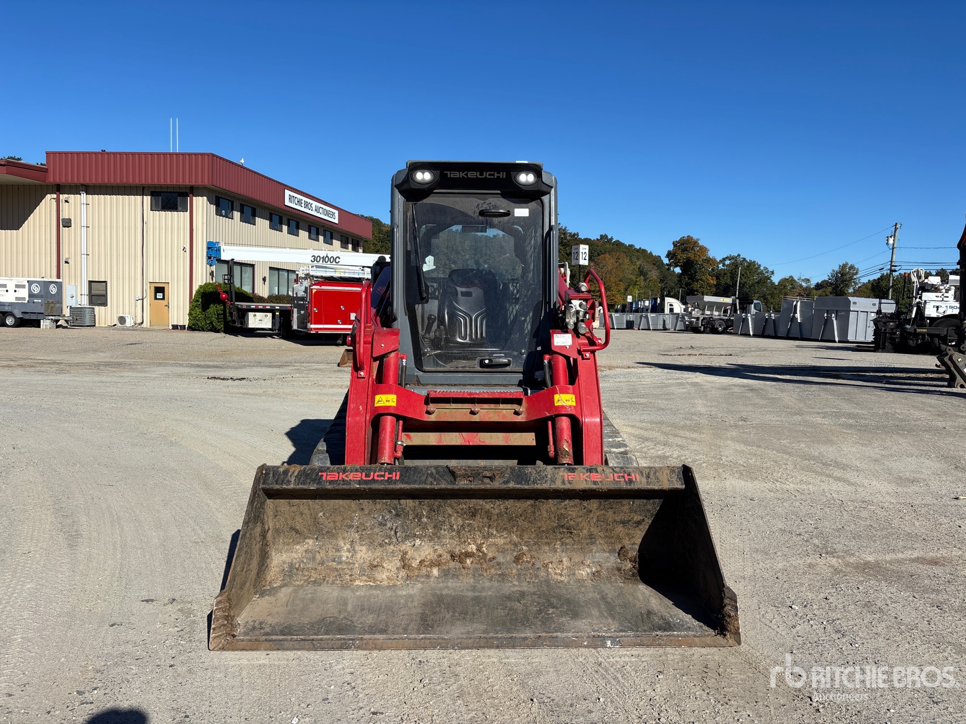 2023 Takeuchi TL12R2