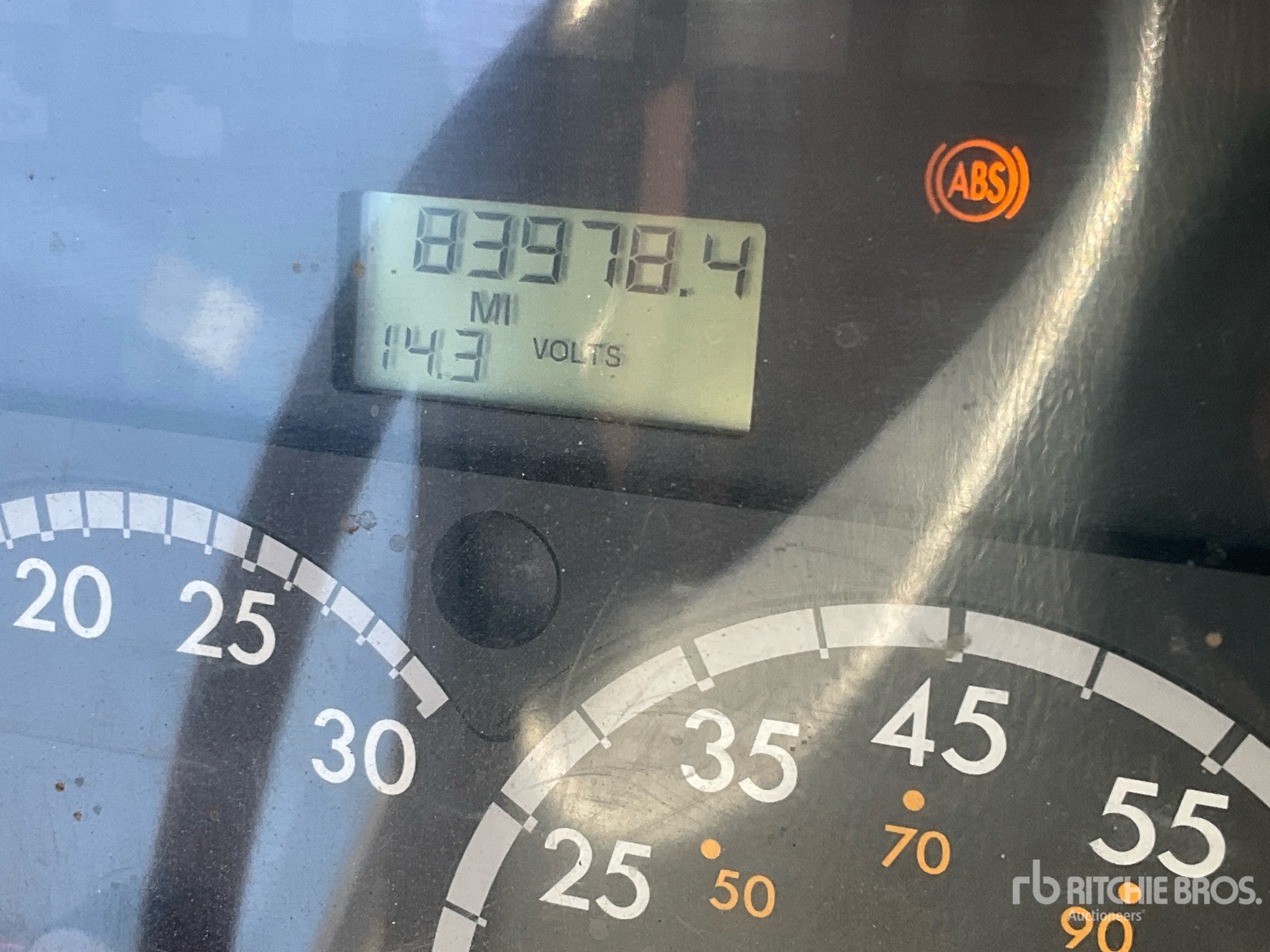 2014 Freightliner M2 106