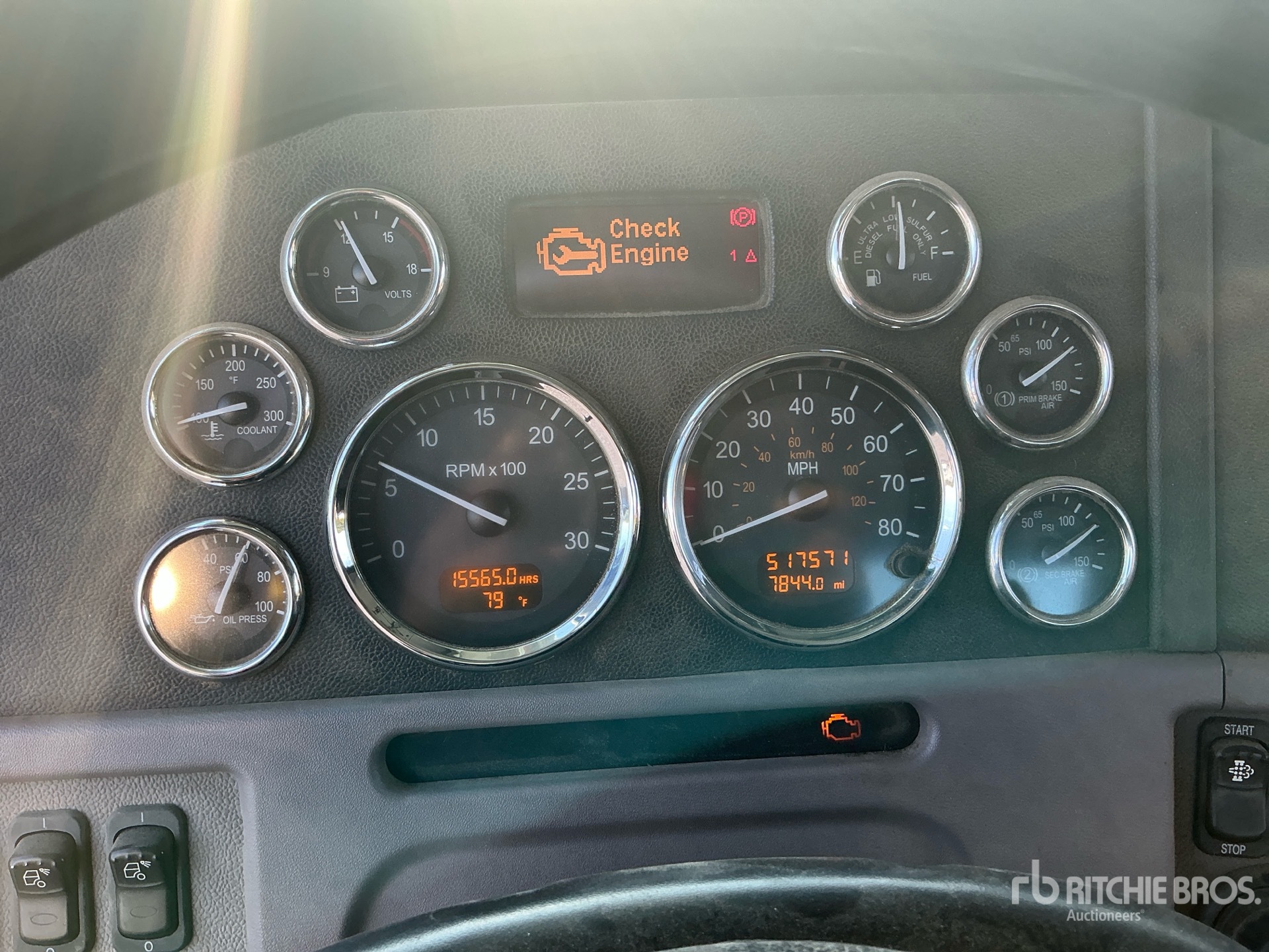 2014 Peterbilt 388