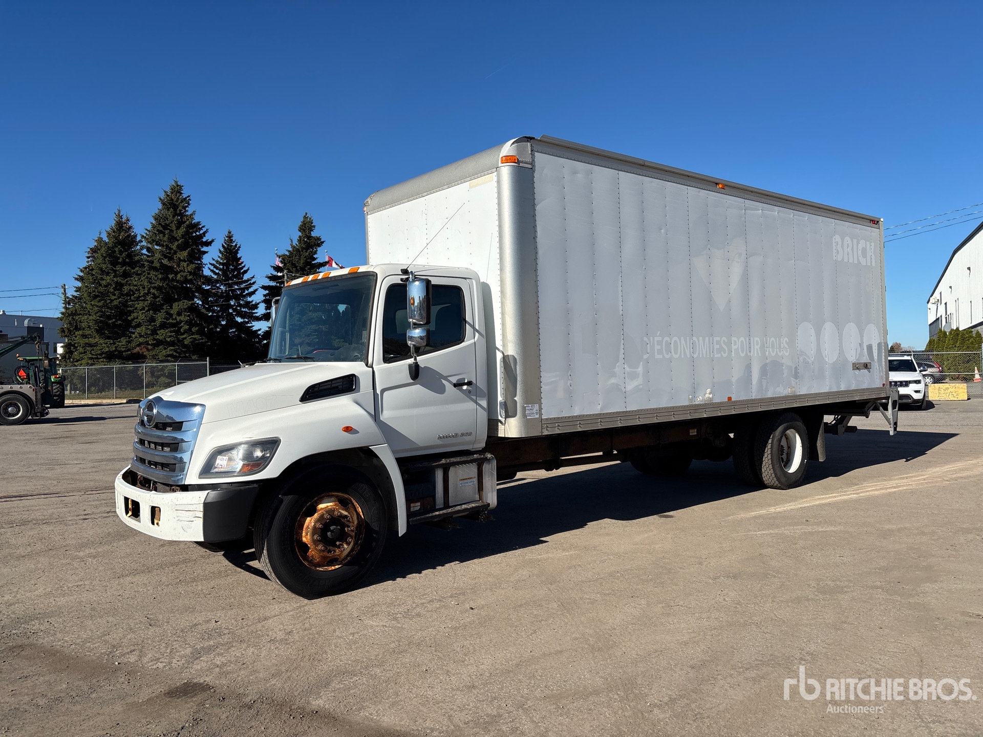 2016 Hino 268