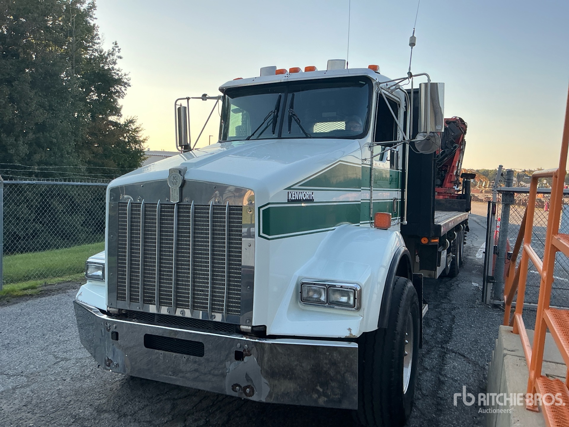 1999 Kenworth T800