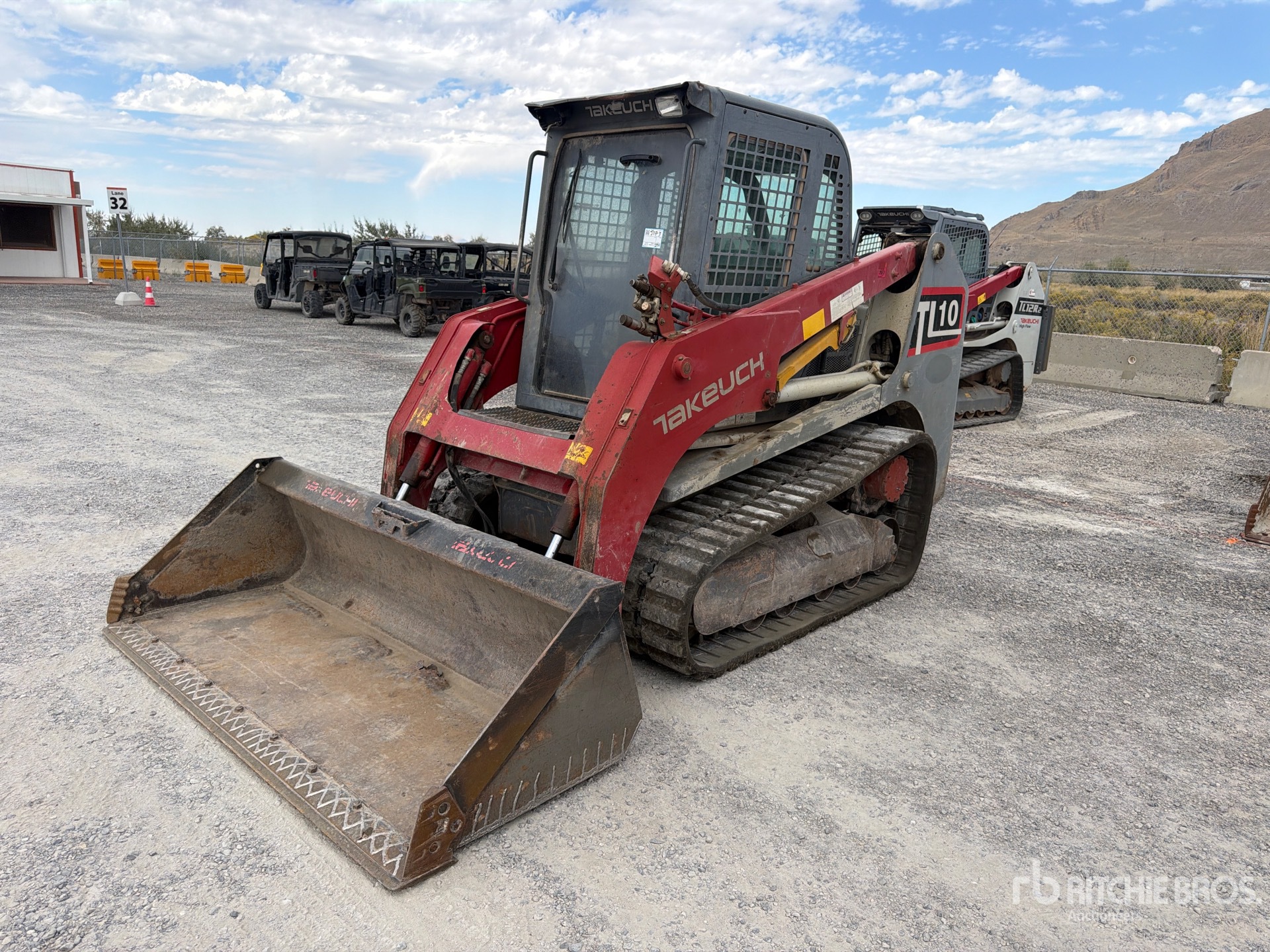 Photo of 2013 Takeuchi TL10