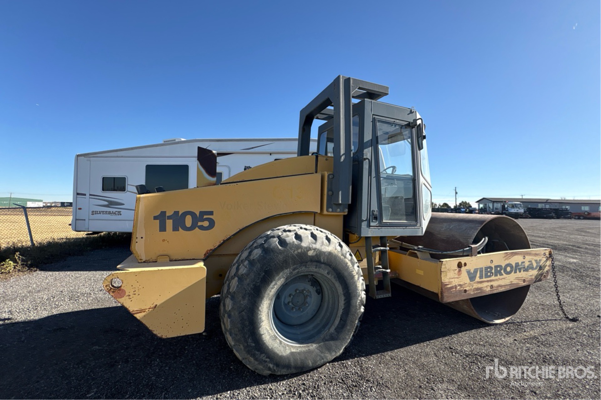 2001 JCB W1105D