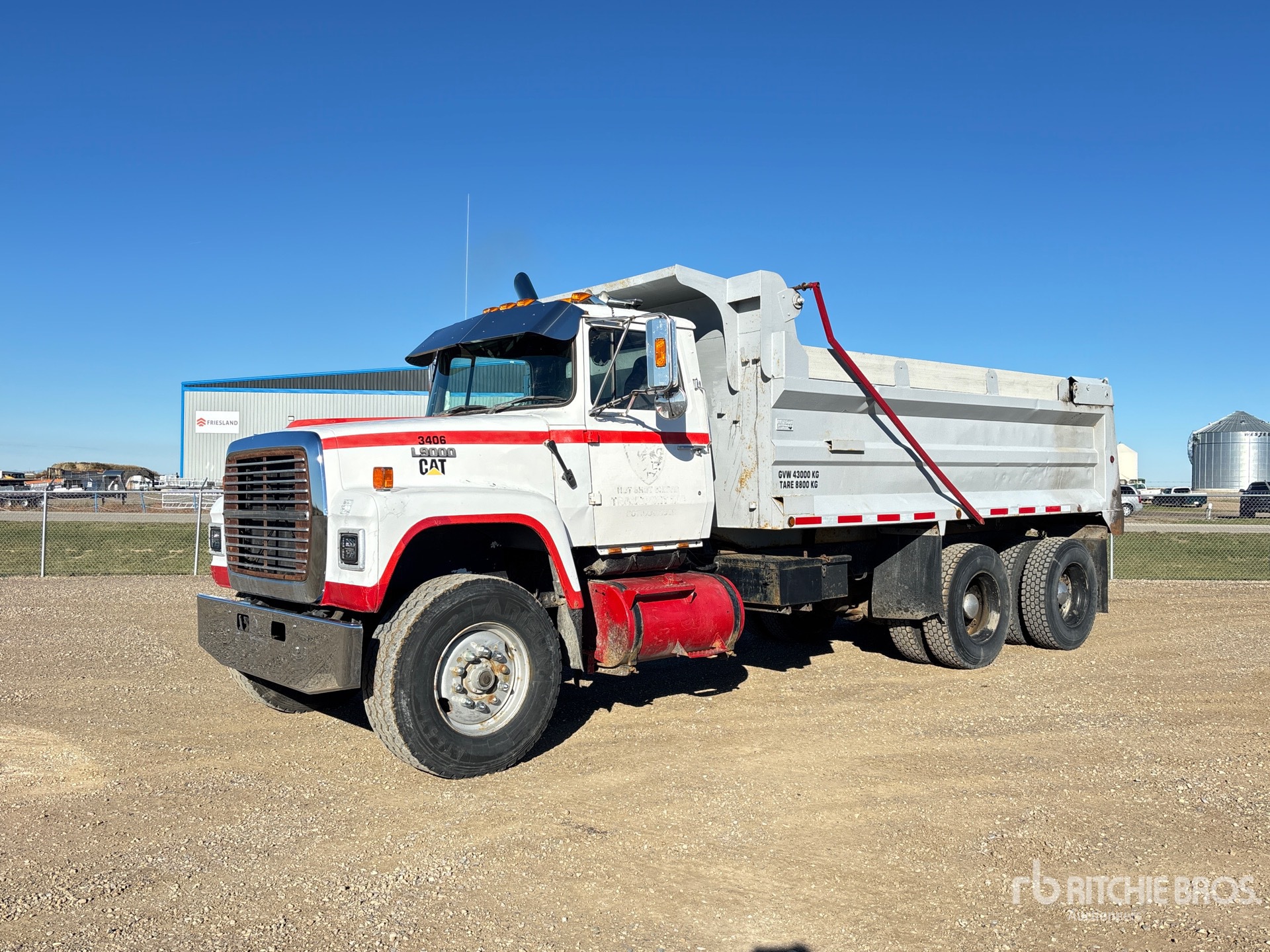 Photo of 1986 Ford L9000