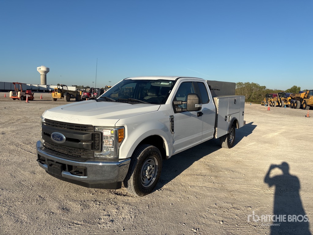 General Appearance with Featured Photo