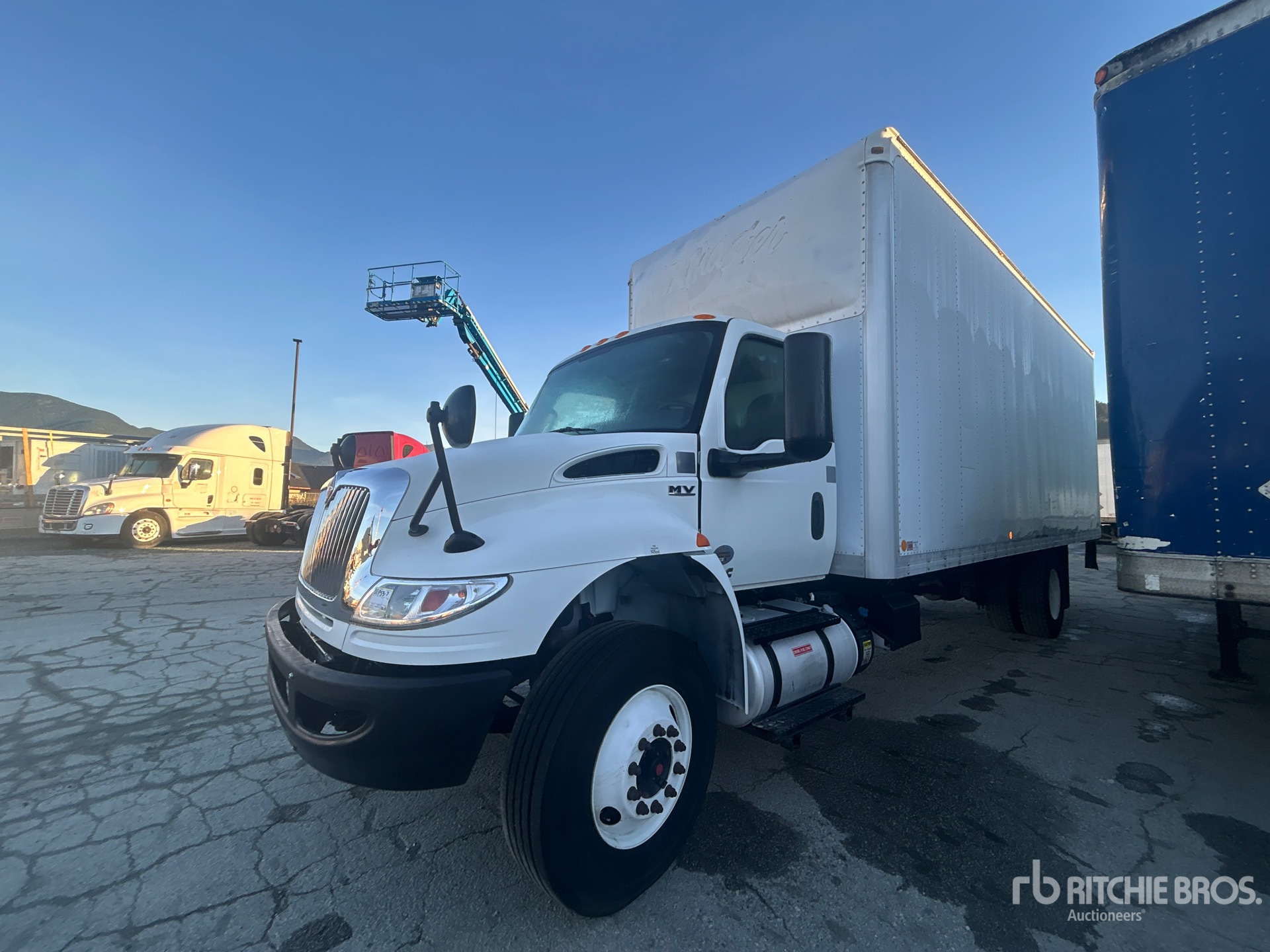 2020 International MV607
