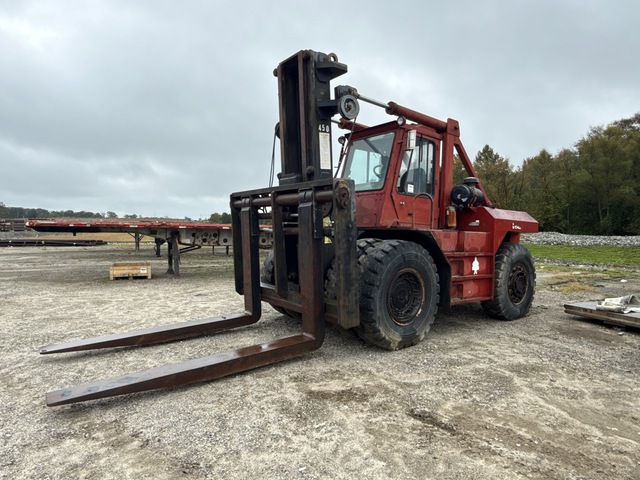 Taylor TYN450S 45000 lb 4x2 Rough Terrain Forklift