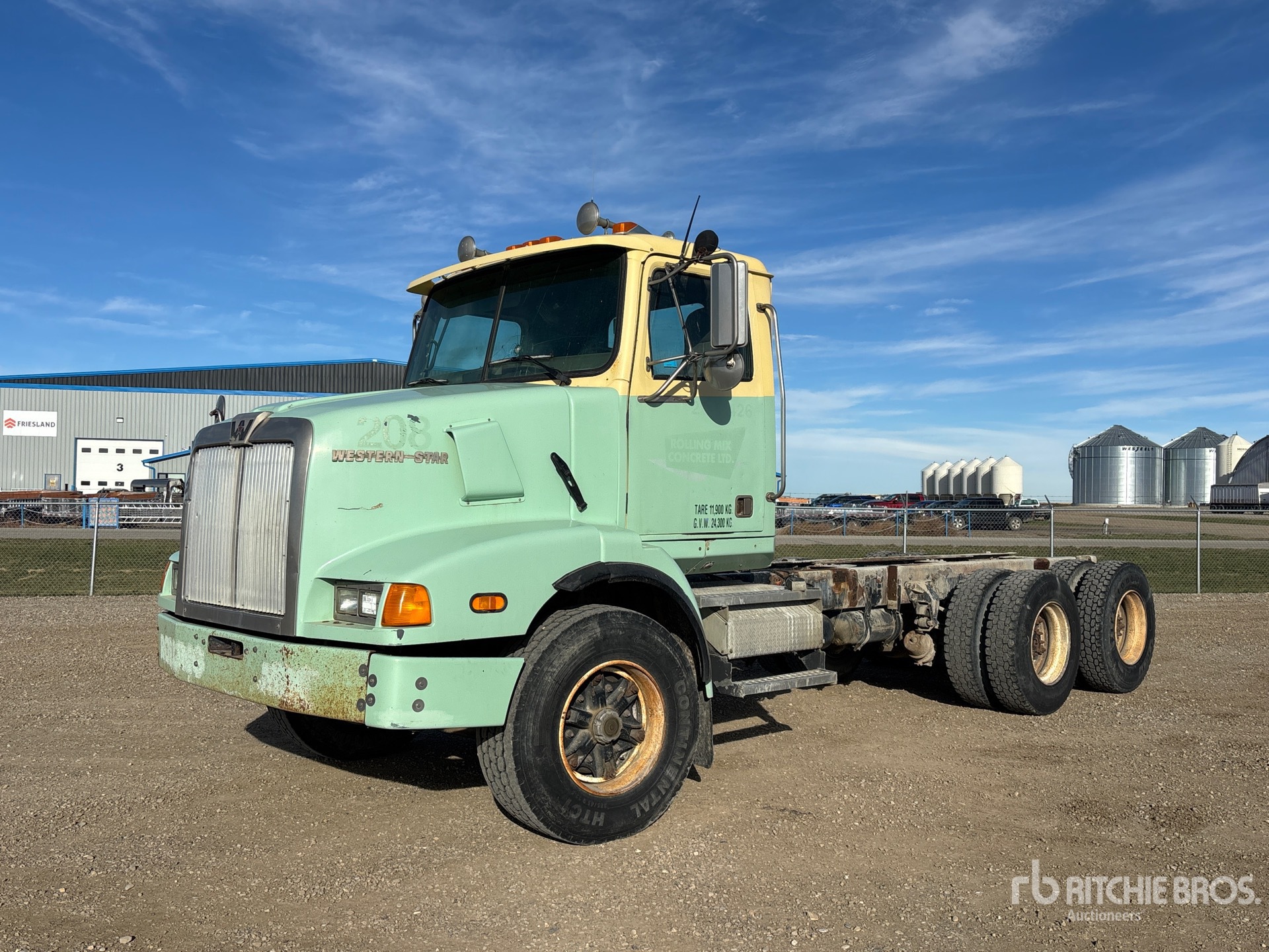 2002 Western Star 4900