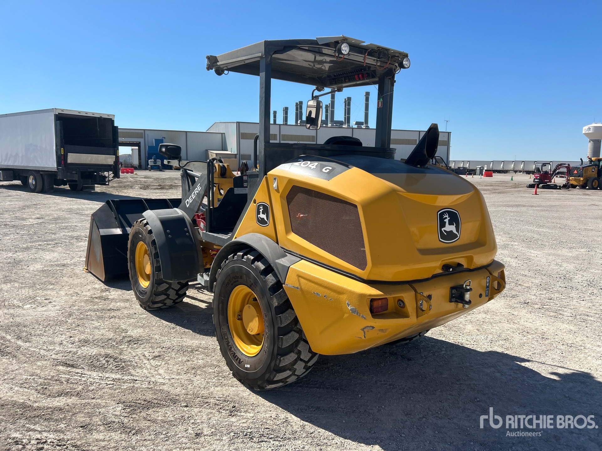 2023 John Deere 204 G-TIER