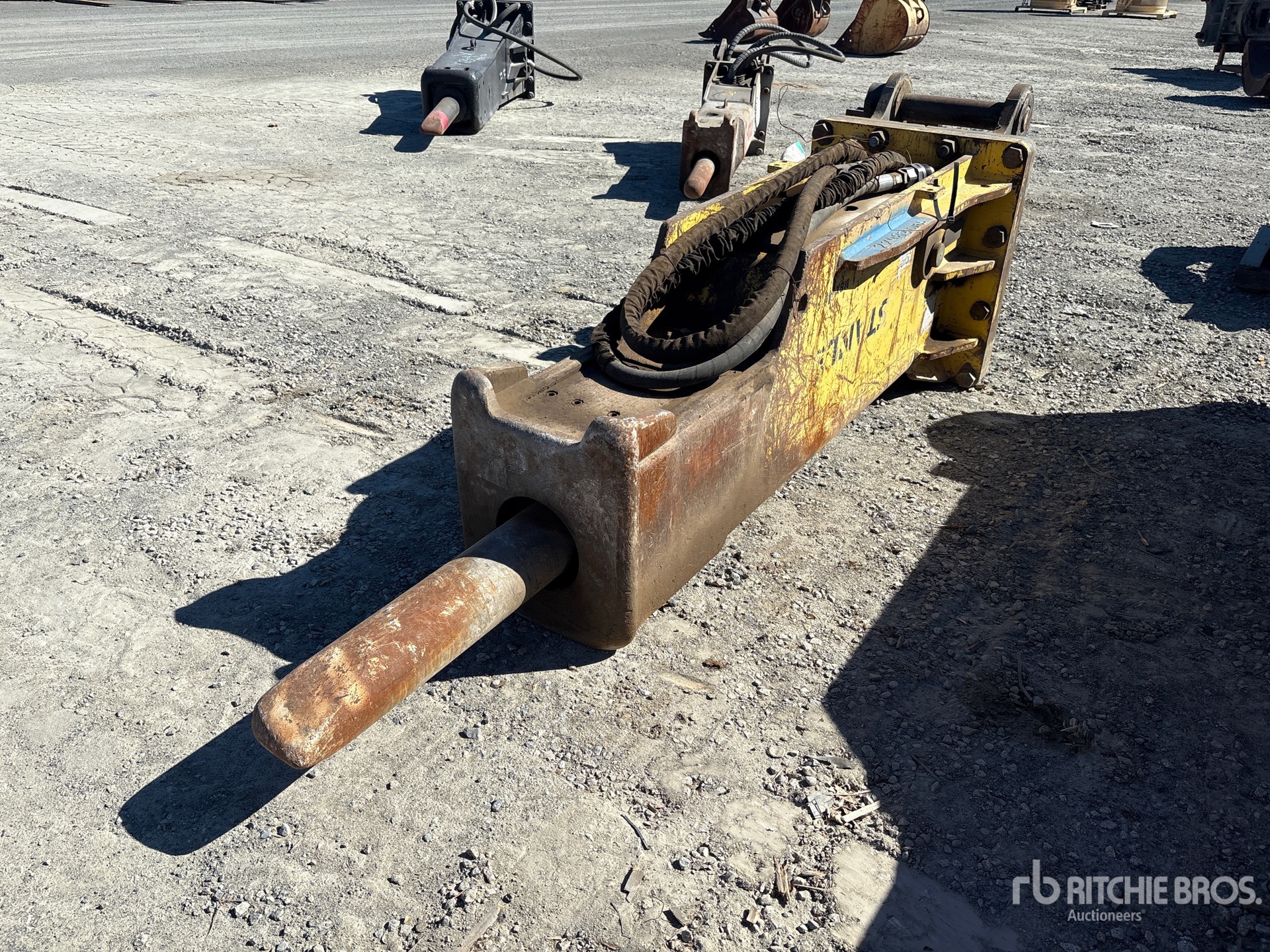 Photo of Stanley MBX408
