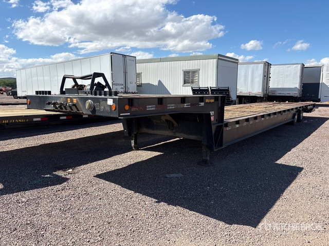 2007 Ledwell Hydraulic Tail Trailer