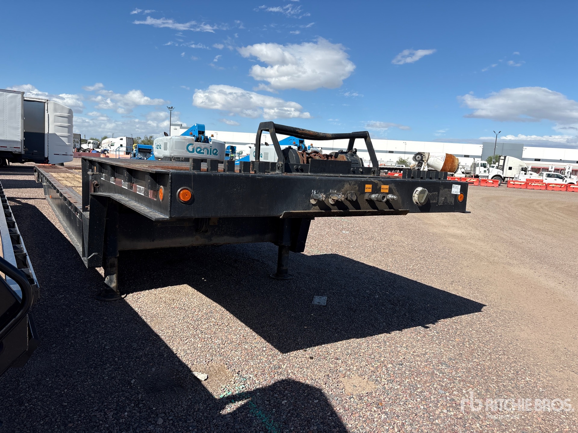 2007 Ledwell 38 FT T/A