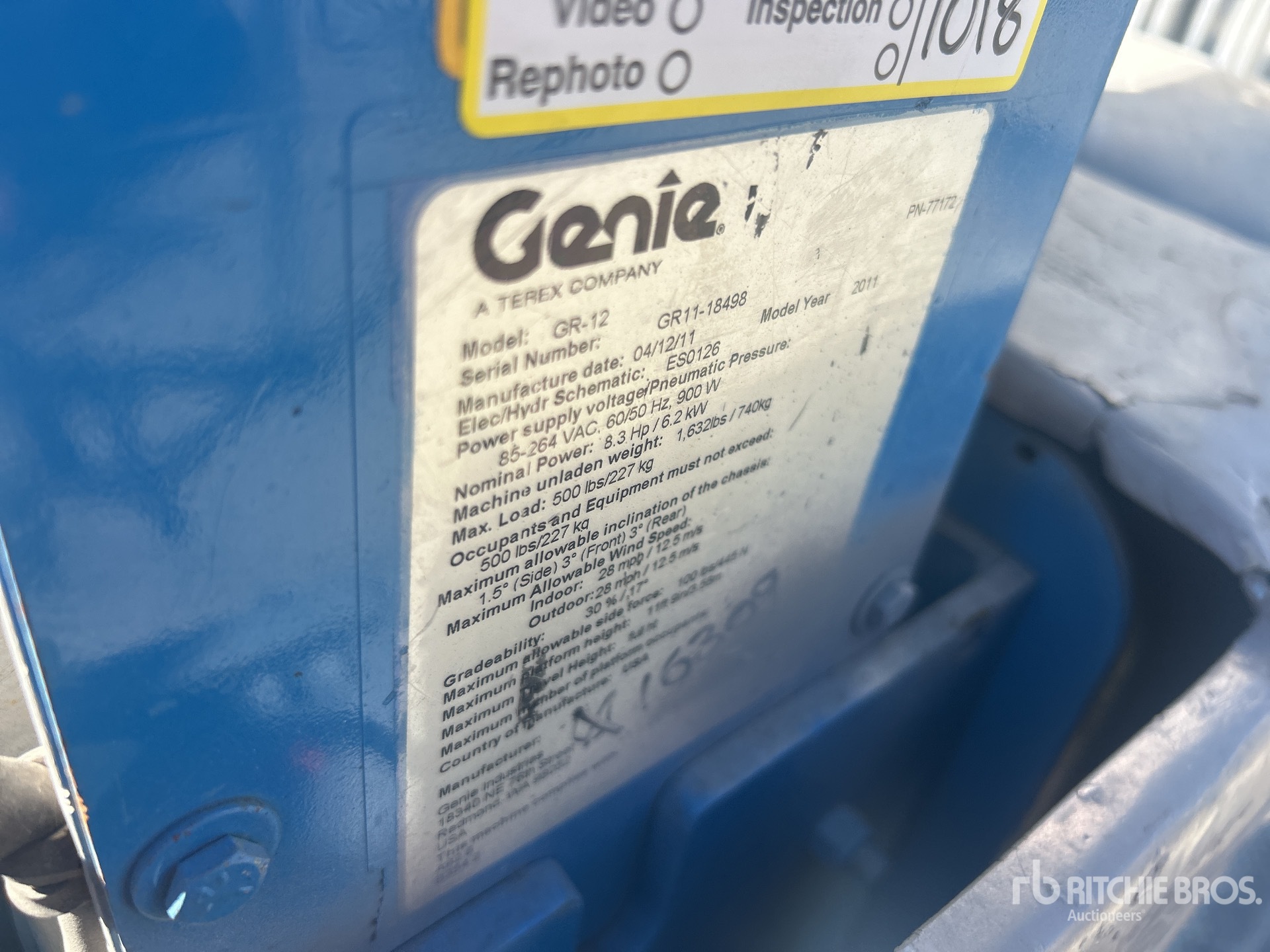 2011 Genie GR-12