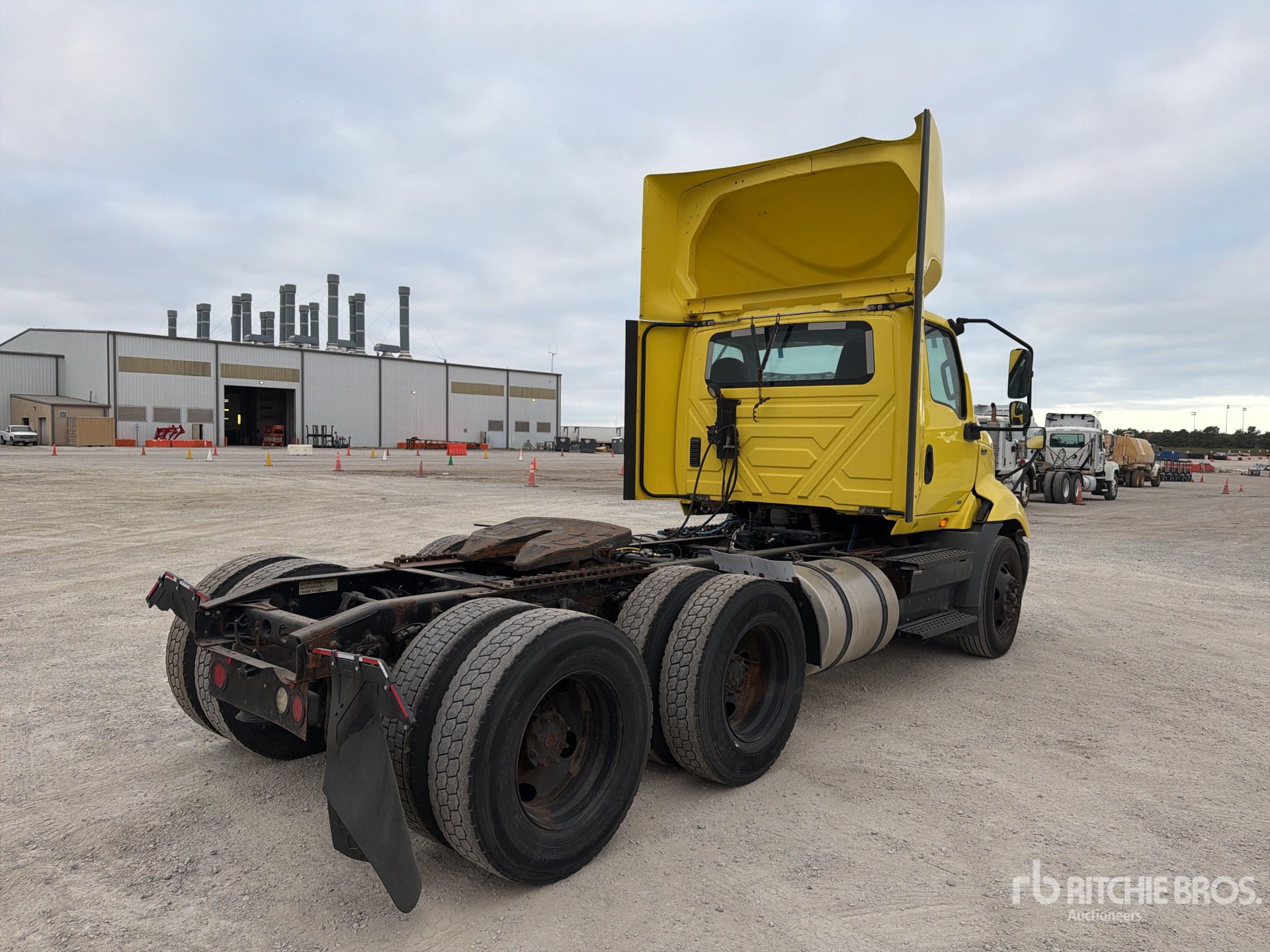 2020 International RH613