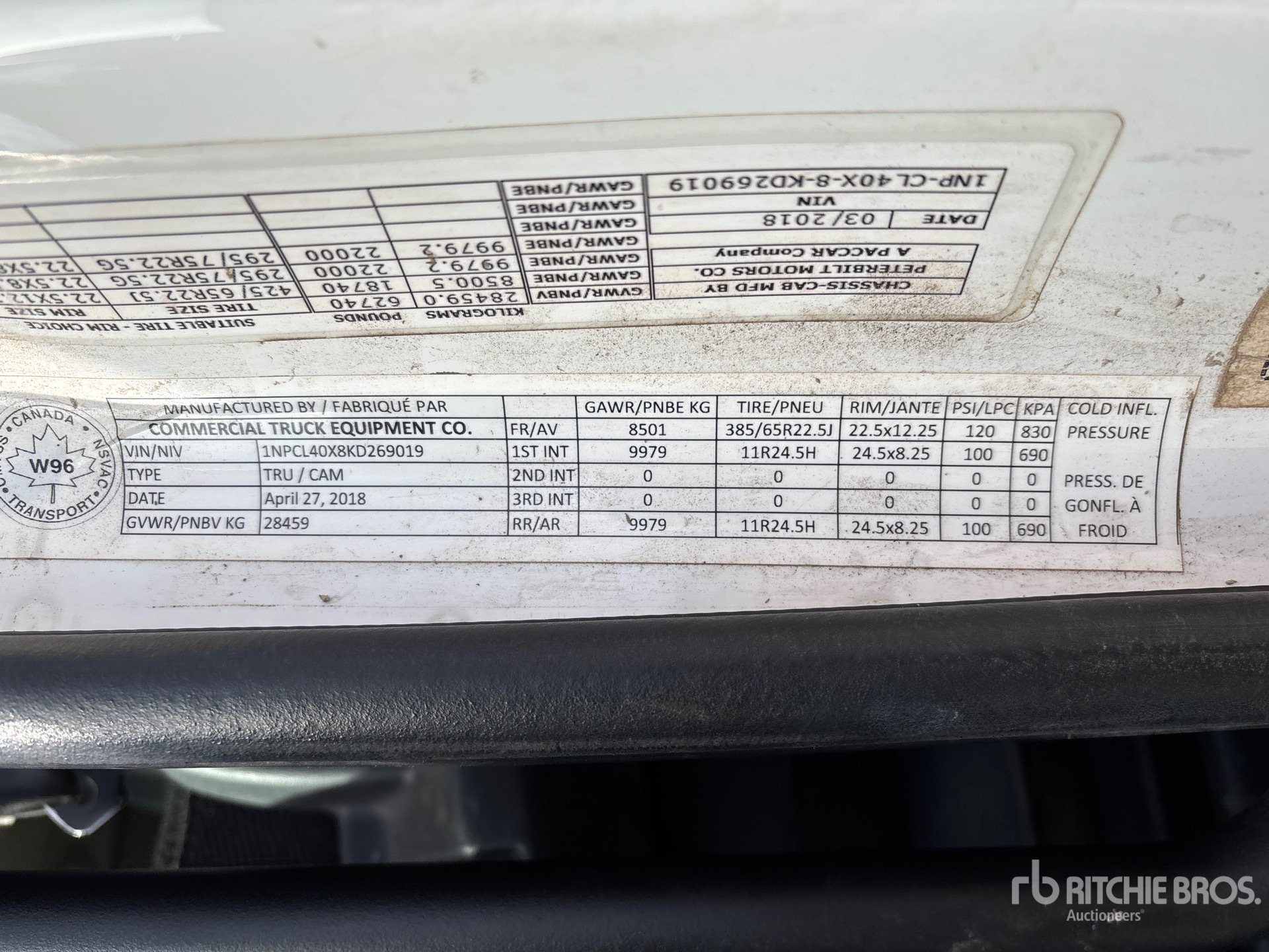 2019 Peterbilt 377