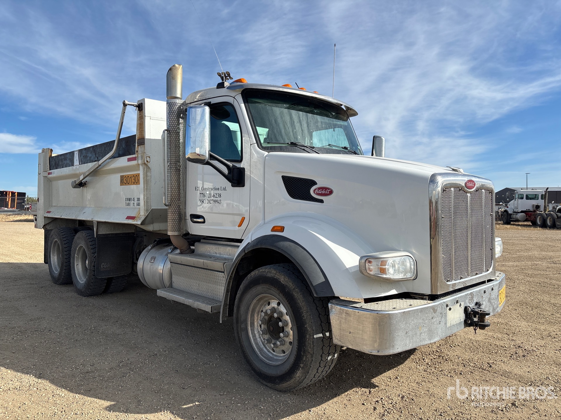 2019 Peterbilt 377