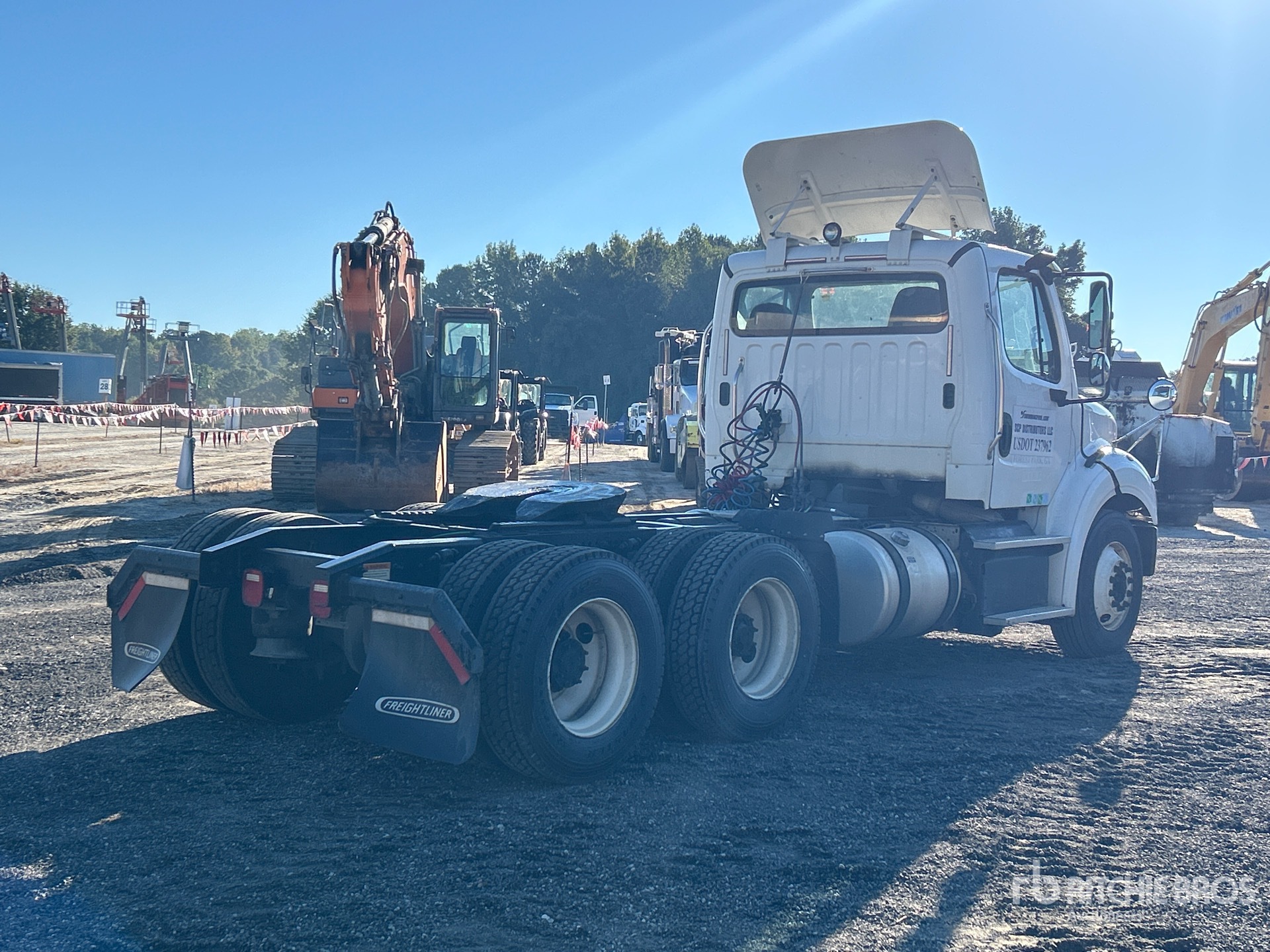 2017 Freightliner M2 112
