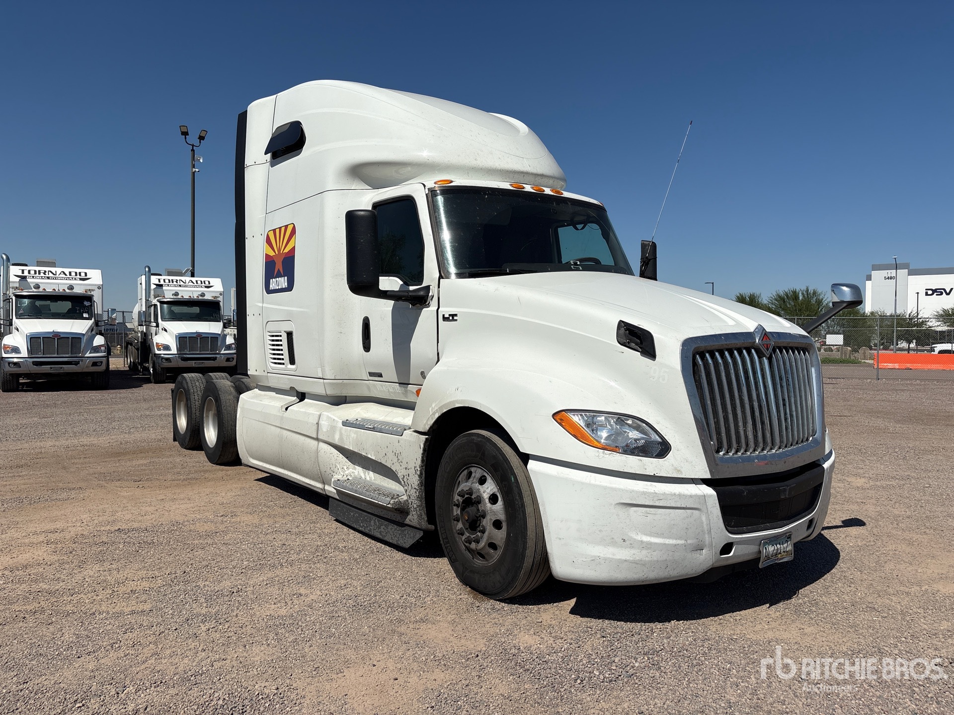 2023 International LT625