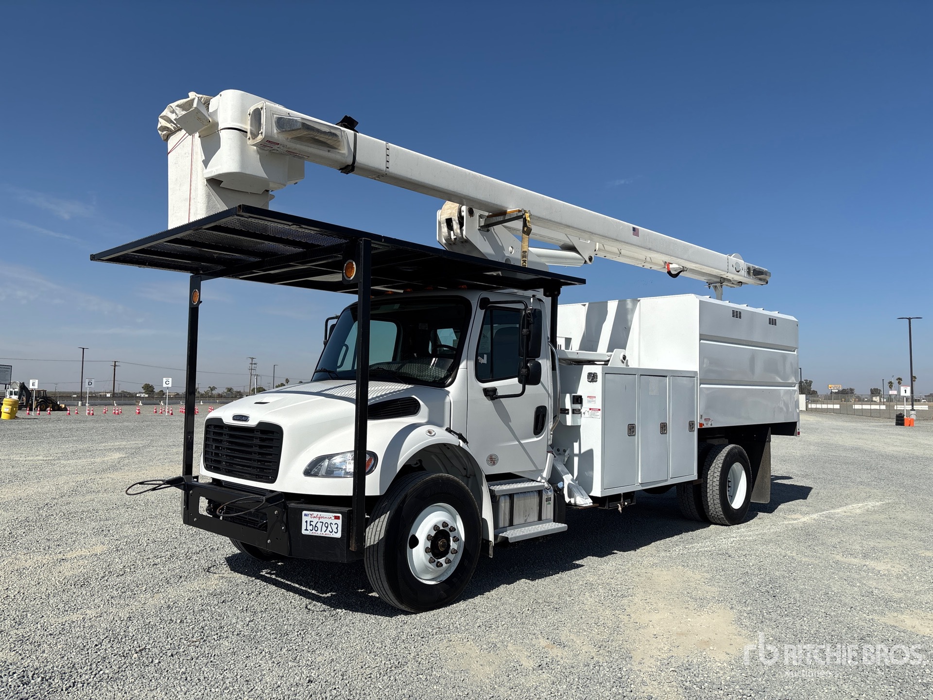 Photo of 2023 Freightliner M2