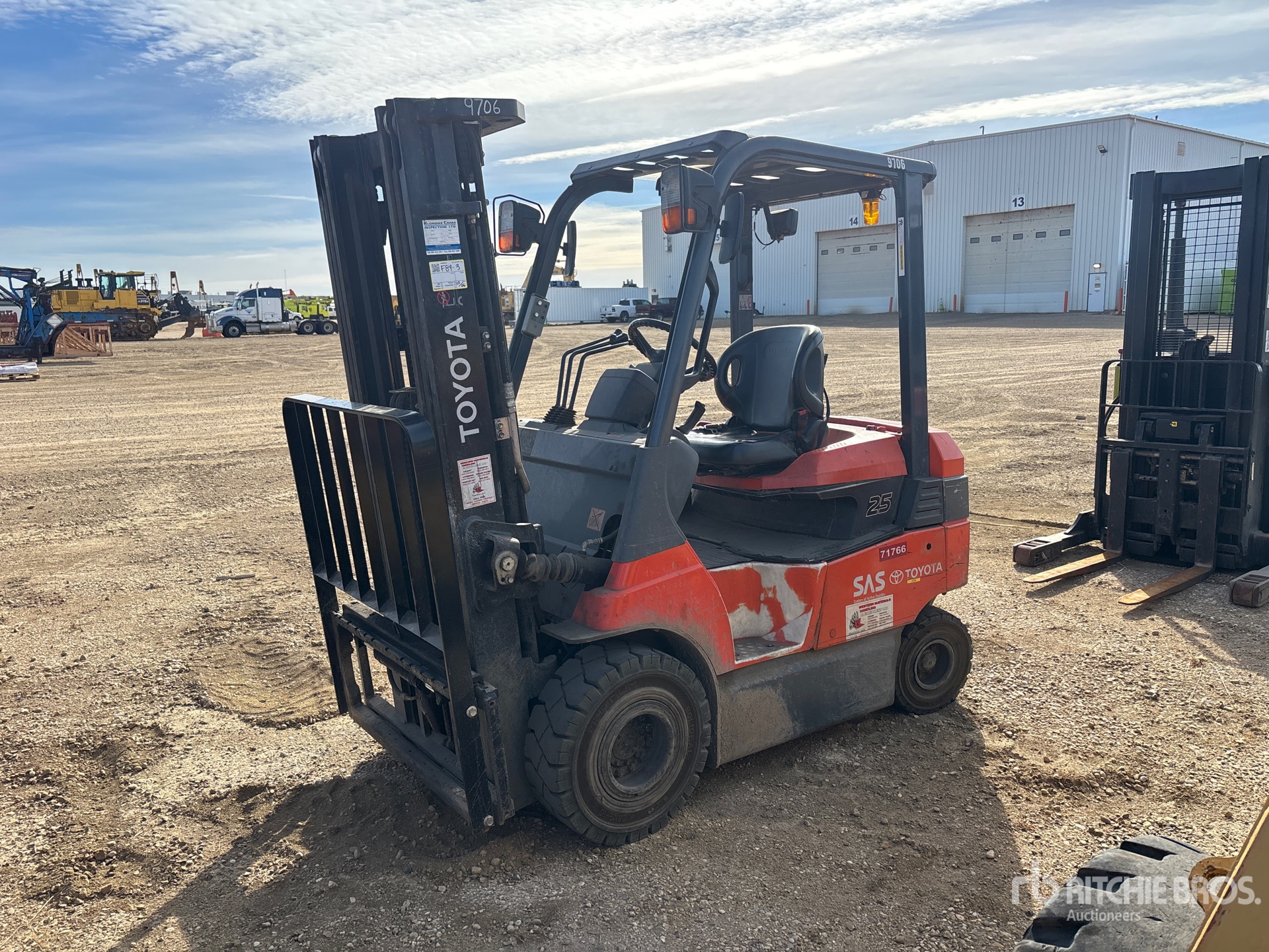 Photo of 2012 Toyota 7FBH25