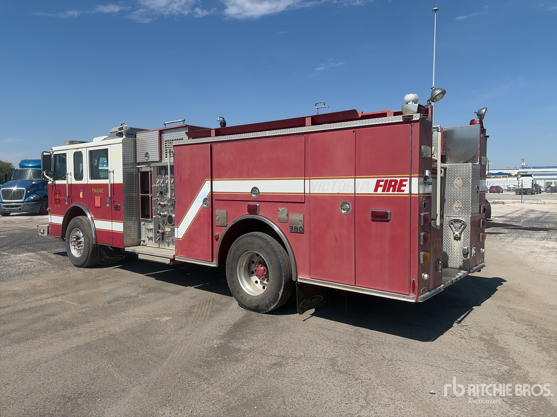 2004 Pierce 4X2 CREW CAB