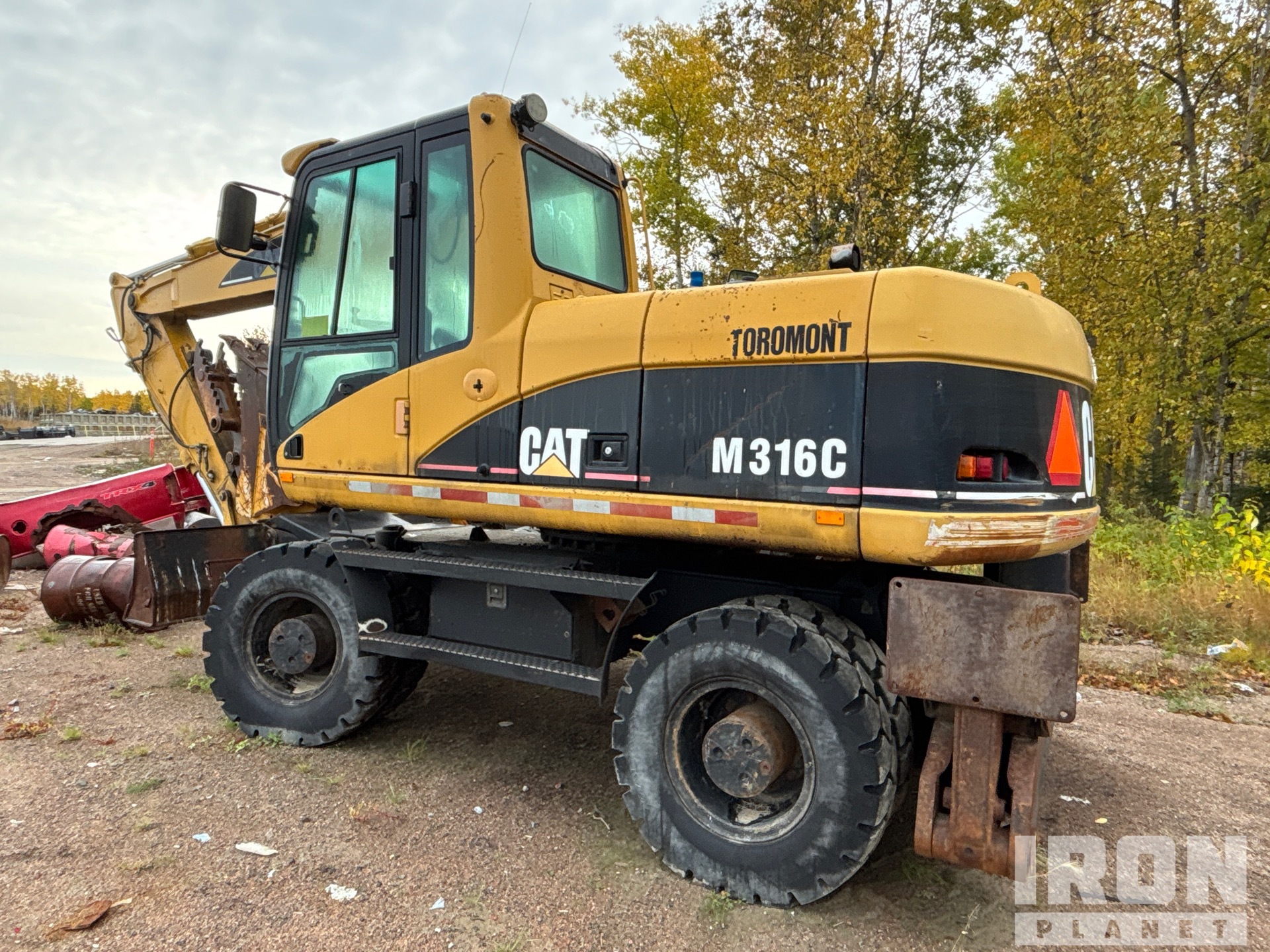 2005 Caterpillar M316C