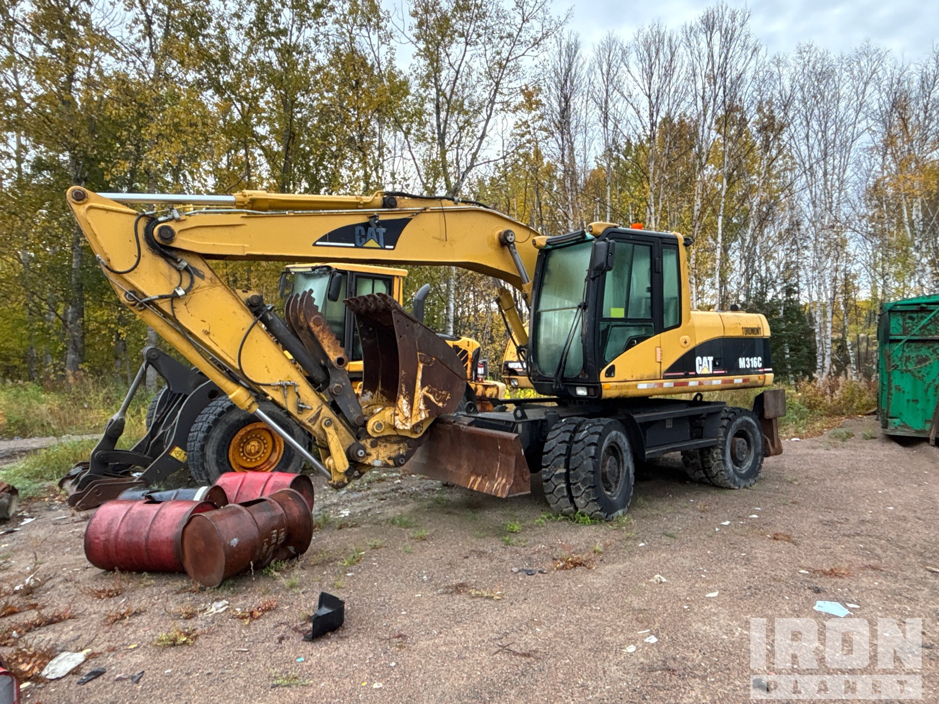 2005 Caterpillar M316C