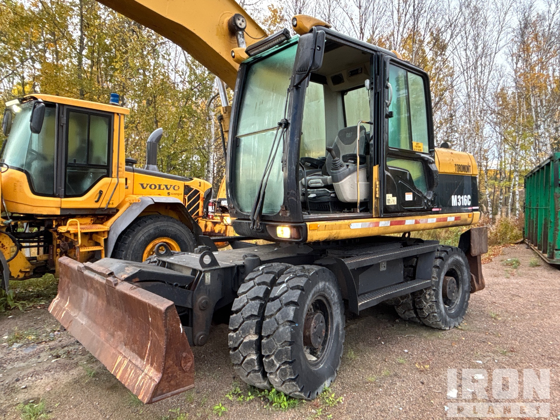 2005 Caterpillar M316C