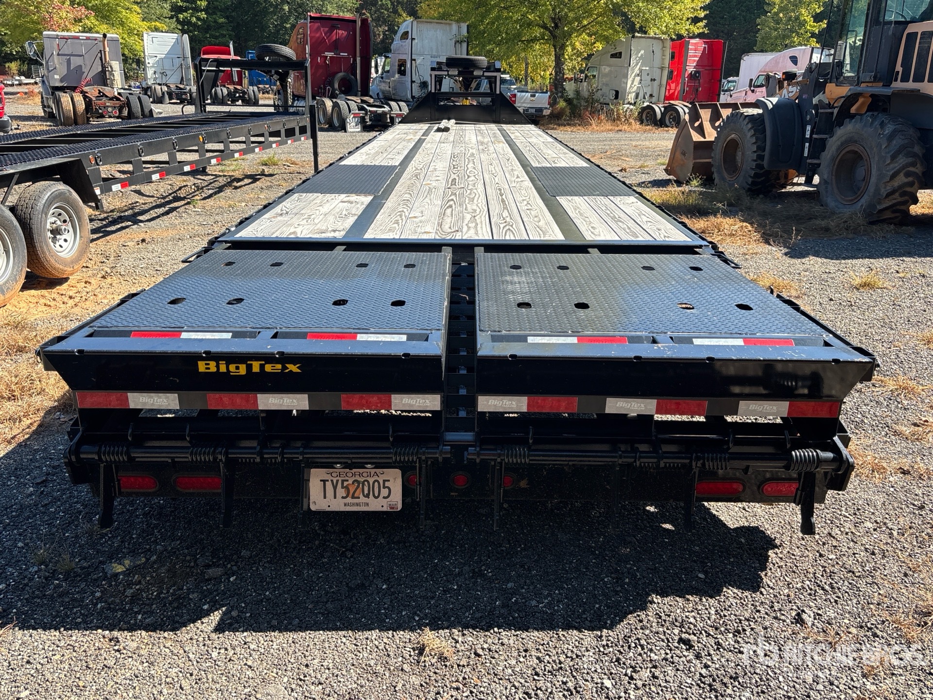 2026 Big Tex 40 ft T/A Gooseneck