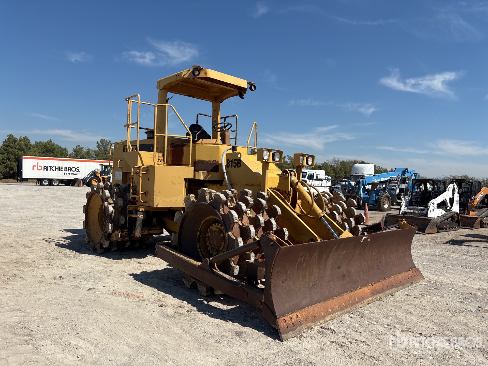 1995 Caterpillar 815B
