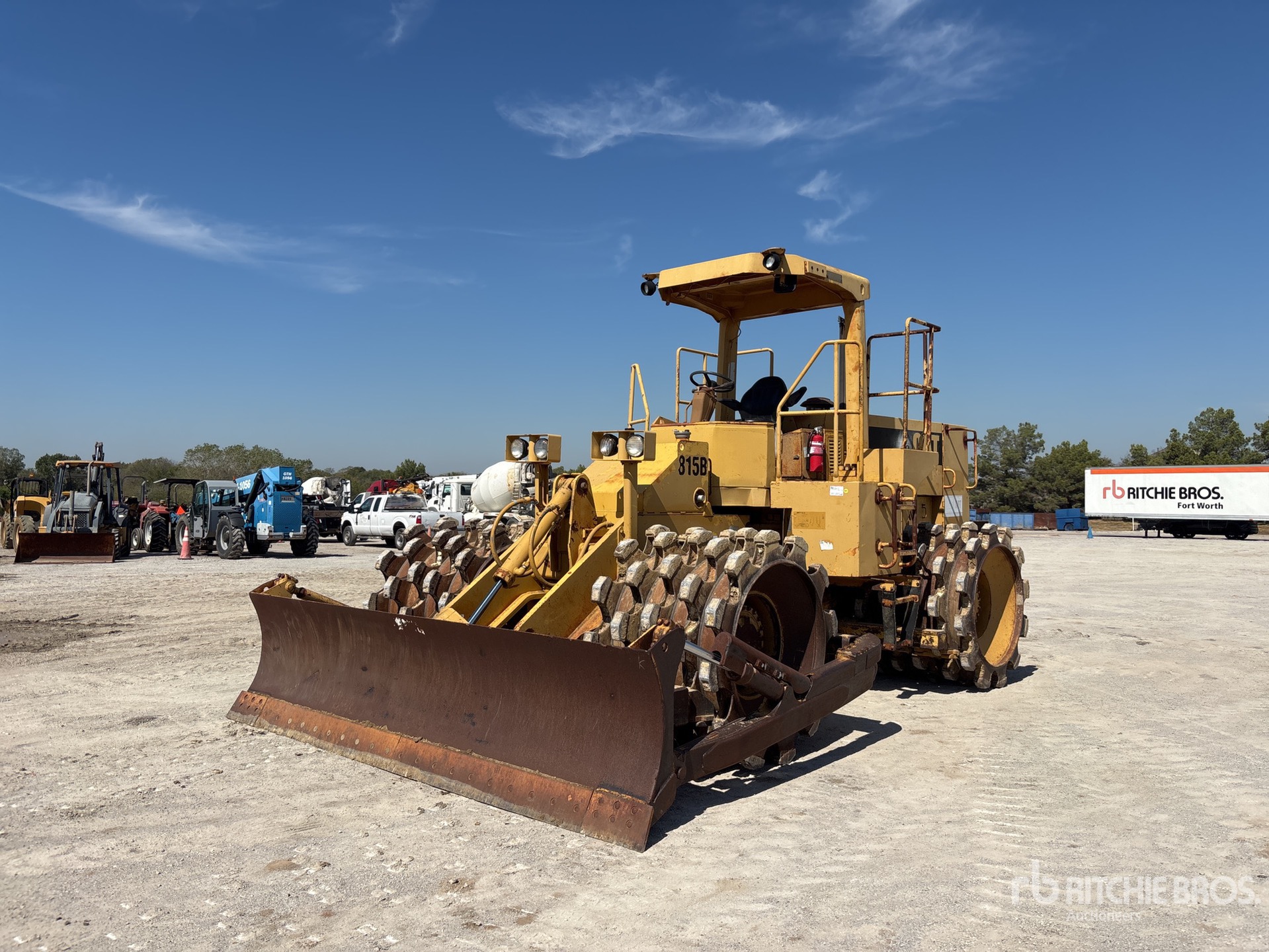 Photo of 1995 Caterpillar 815B