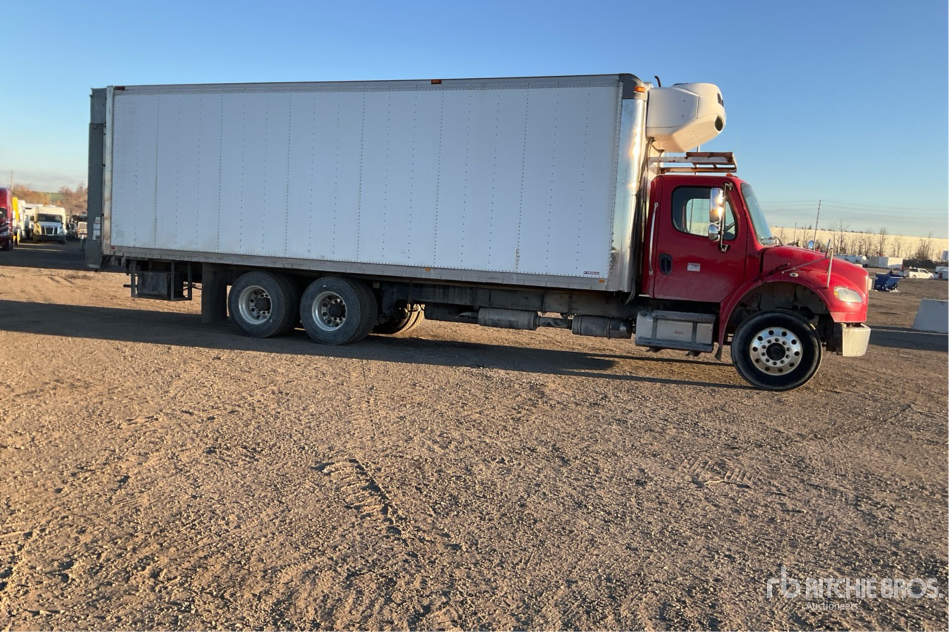 2014 Freightliner M2 106