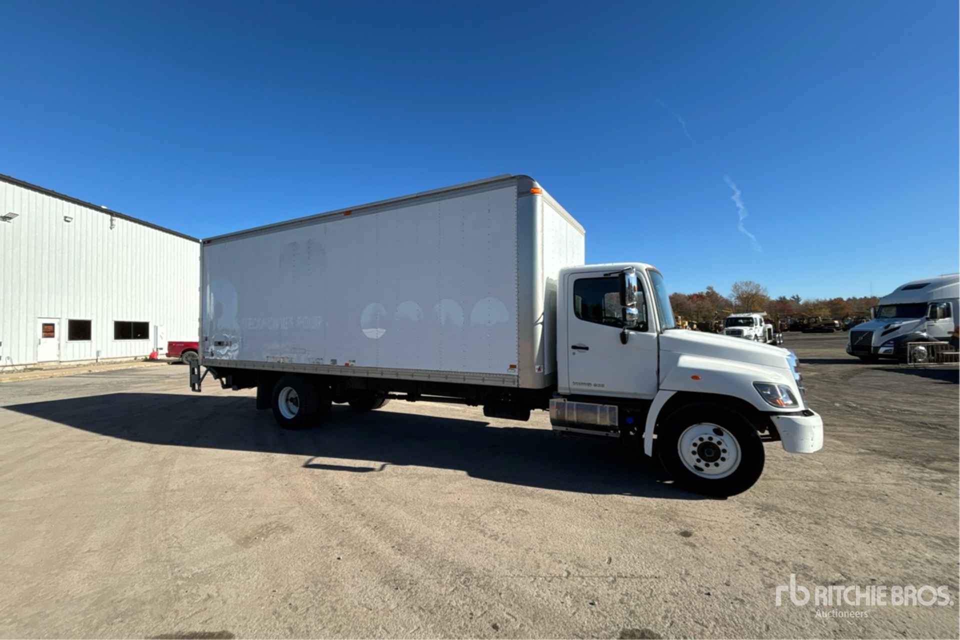 2016 Hino 268
