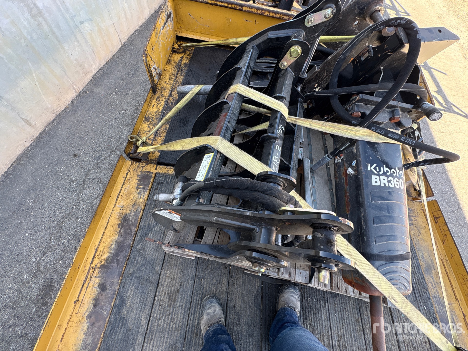 Kubota 40 IN SKELETON