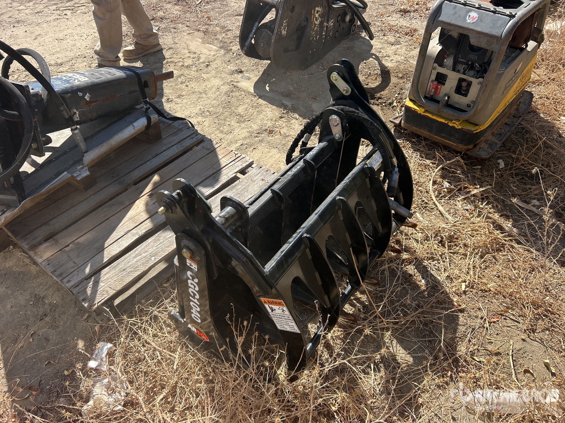 Kubota 40 IN SKELETON
