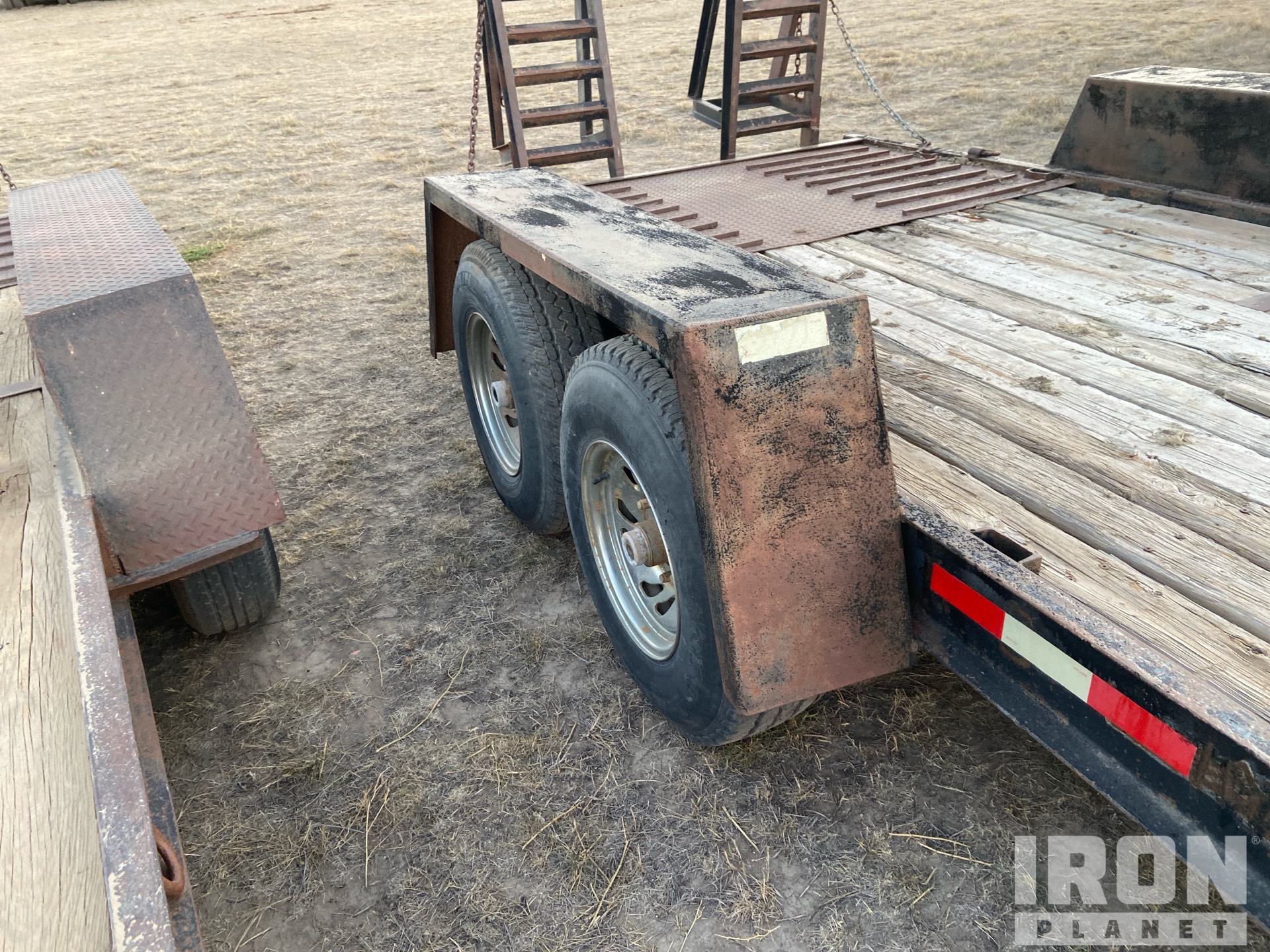 1999 Western 14 FT T/A