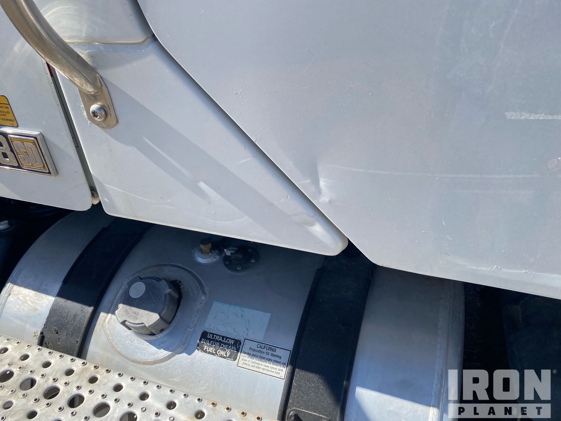 2014 Freightliner 108SD