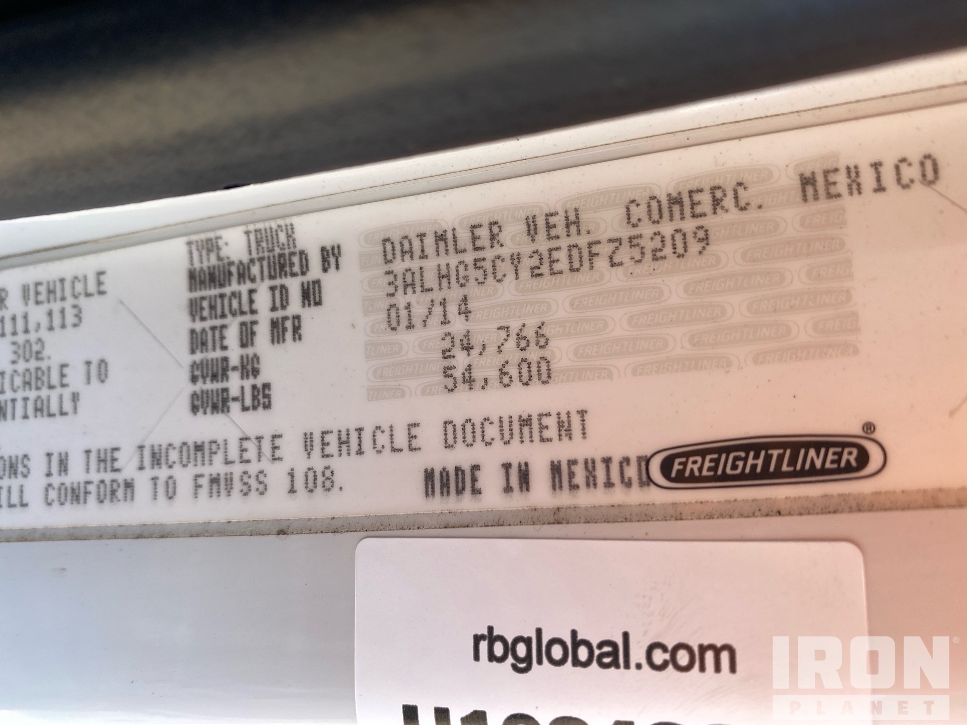 2014 Freightliner 108SD