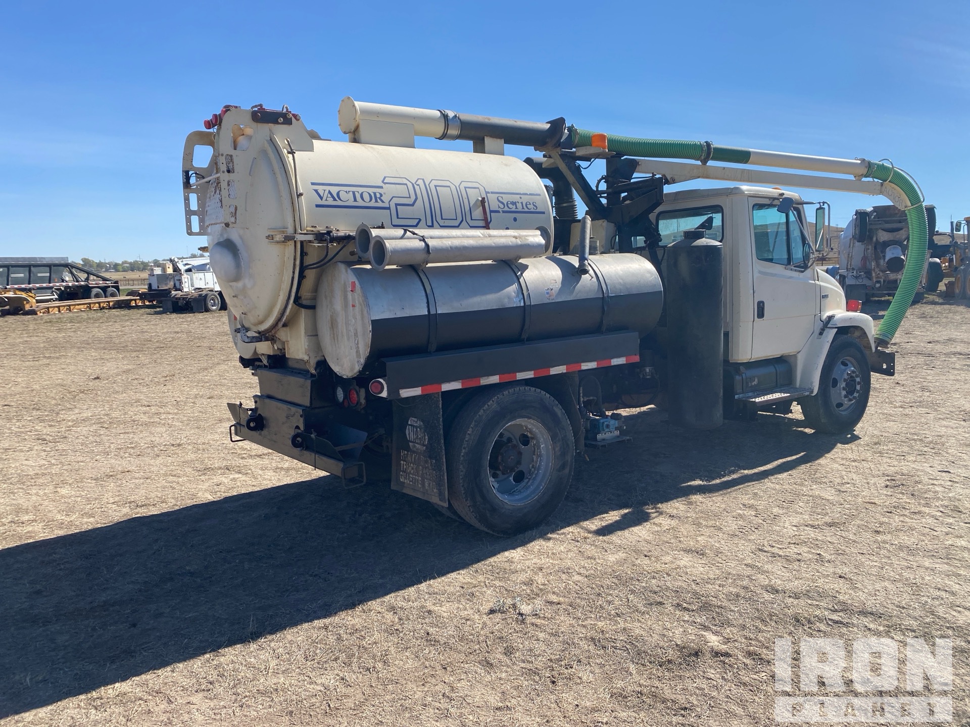 2000 Freightliner FL60